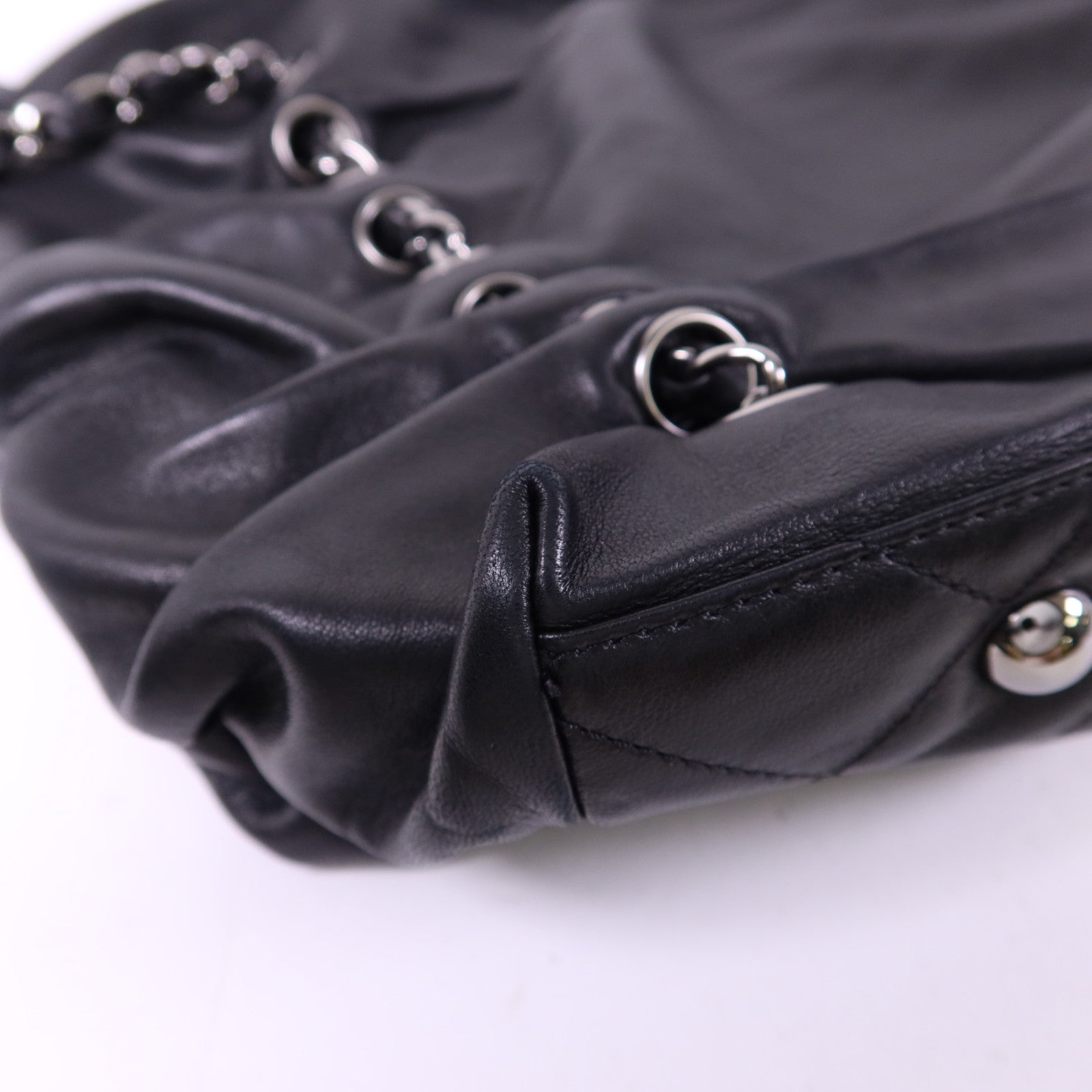 CHANEL 羊皮皮革Chain Shoulder Bag銀扣肩背袋