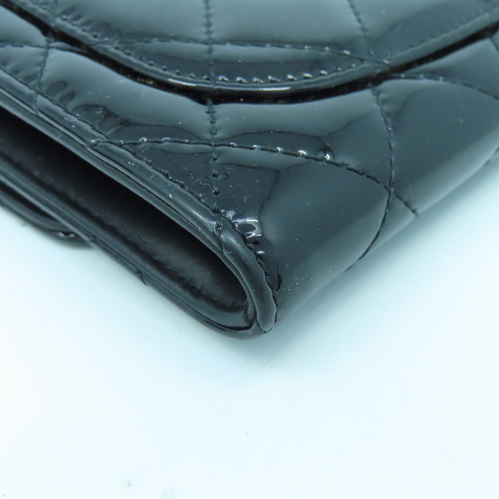CHANEL 菱格漆皮皮革Wallet銀扣錢包黑色