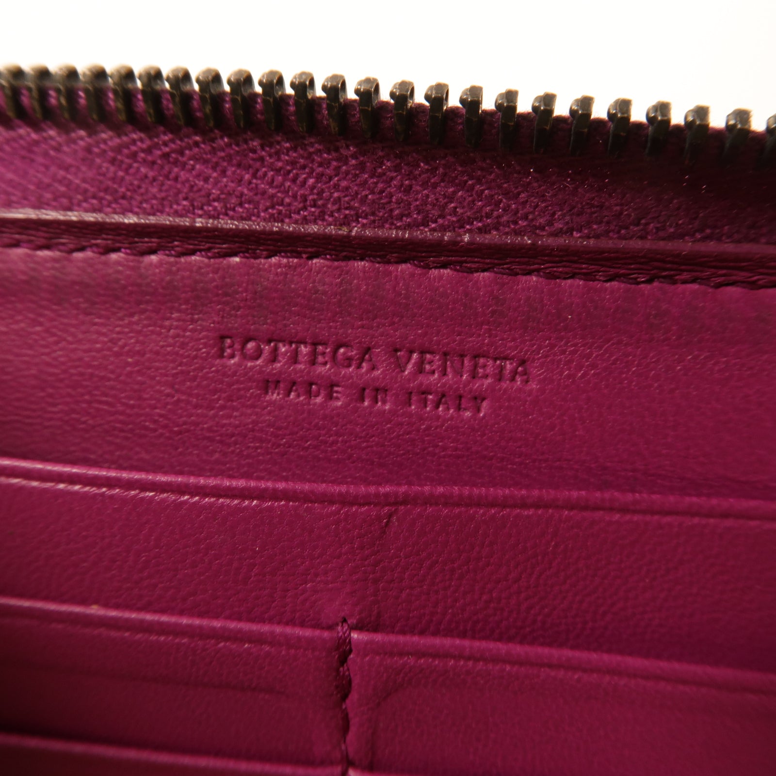 BOTTEGA VENETA 【激減優惠】羊皮皮革Long Wallet銀扣長錢包紫色