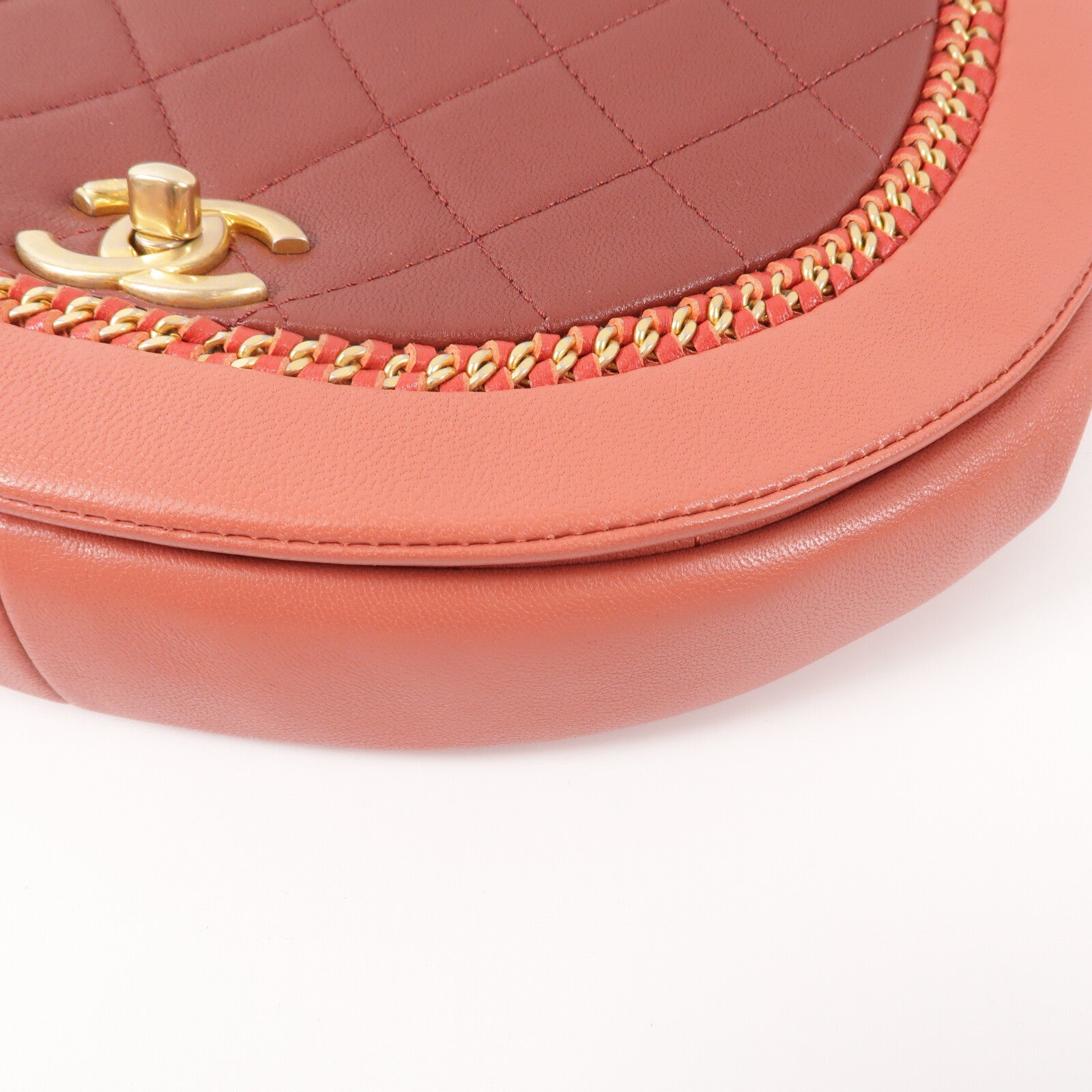 CHANEL 牛皮皮革Chain Shoulder鏈帶手挽肩背兩用袋