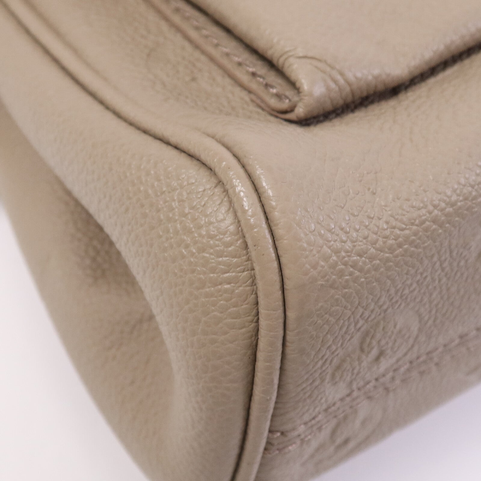 LOUIS VUITTON Monogram Empreinte Anytime Flat Bag金扣鏈帶肩背袋