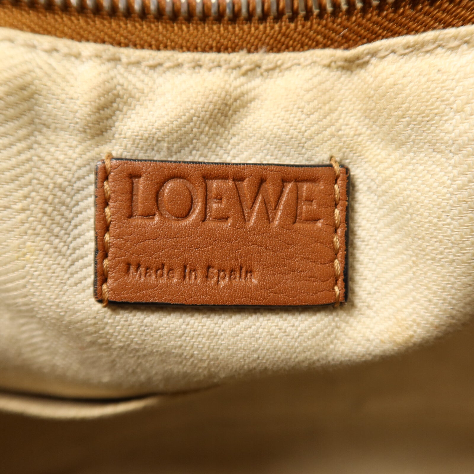 LOEWE 牛皮皮革Puzzle Small手挽肩背兩用袋