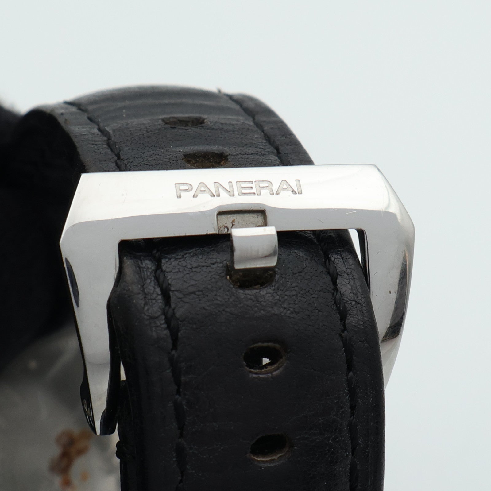 PANERAI Luminor Base PAM00000