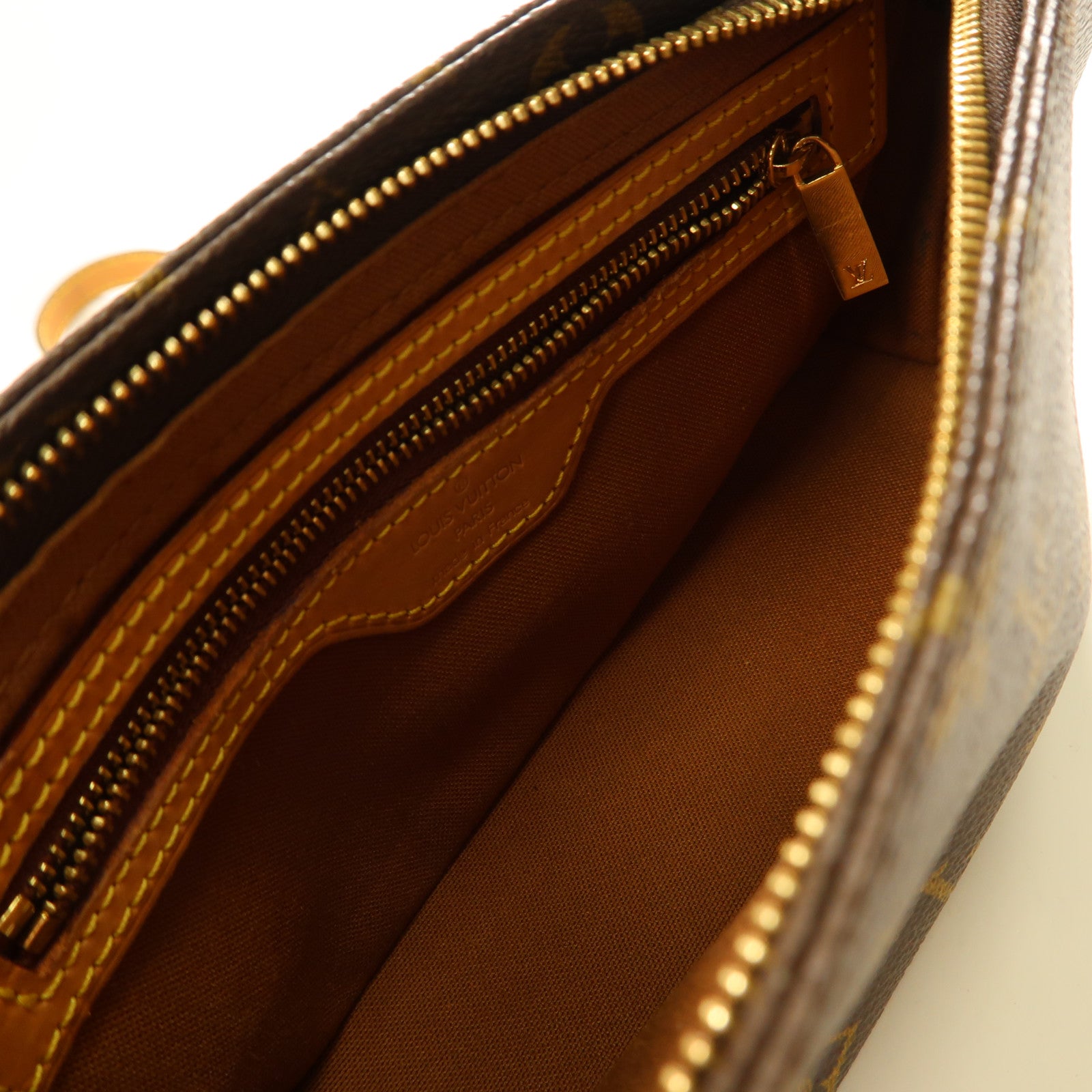 LOUIS VUITTON Monogram Trotteur金扣肩背袋啡色