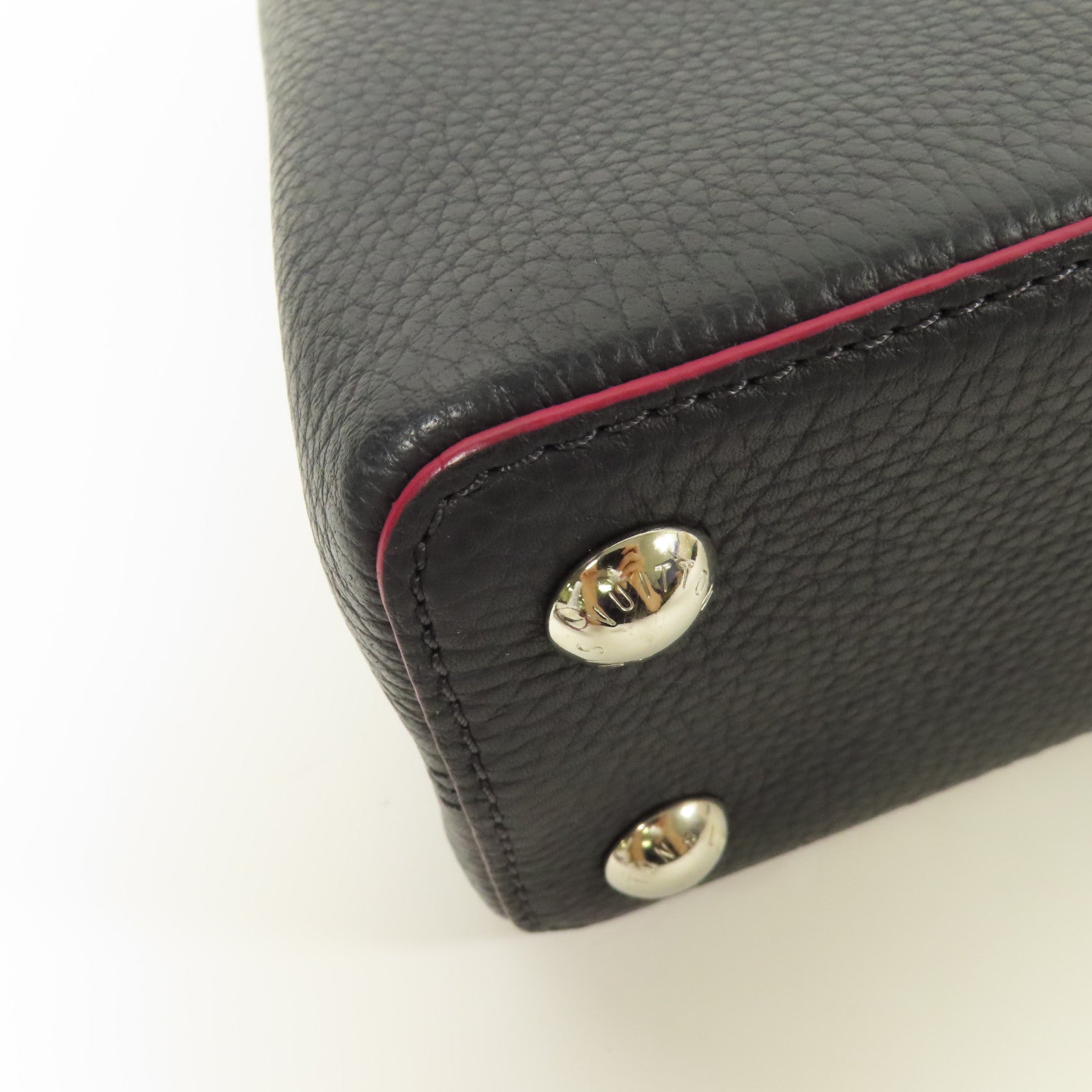 LOUIS VUITTON Taurillon Capucines BB銀扣手挽肩背兩用袋