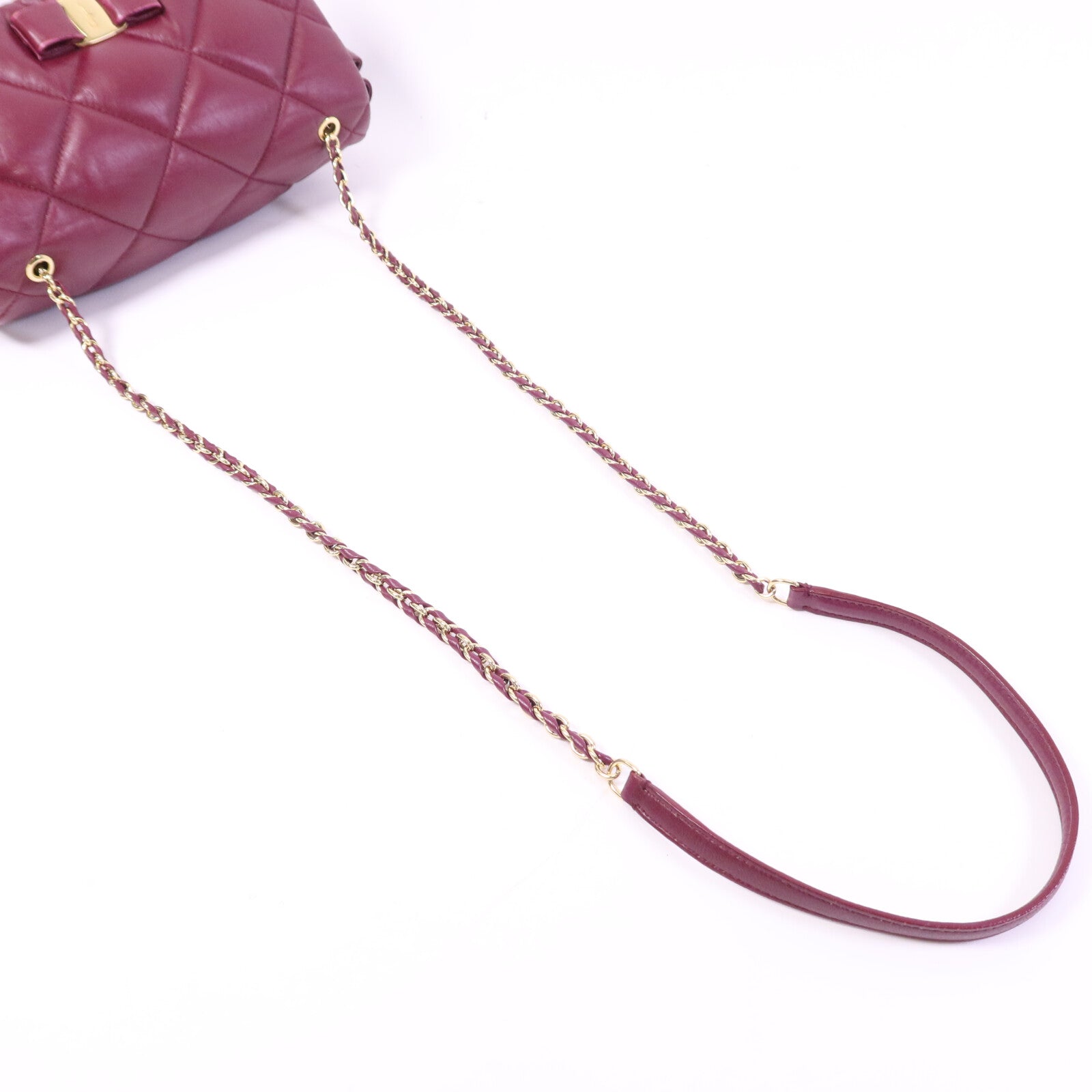 Salvatore Ferragamo 羊皮皮革Chain Shoulder金扣鏈帶肩背袋