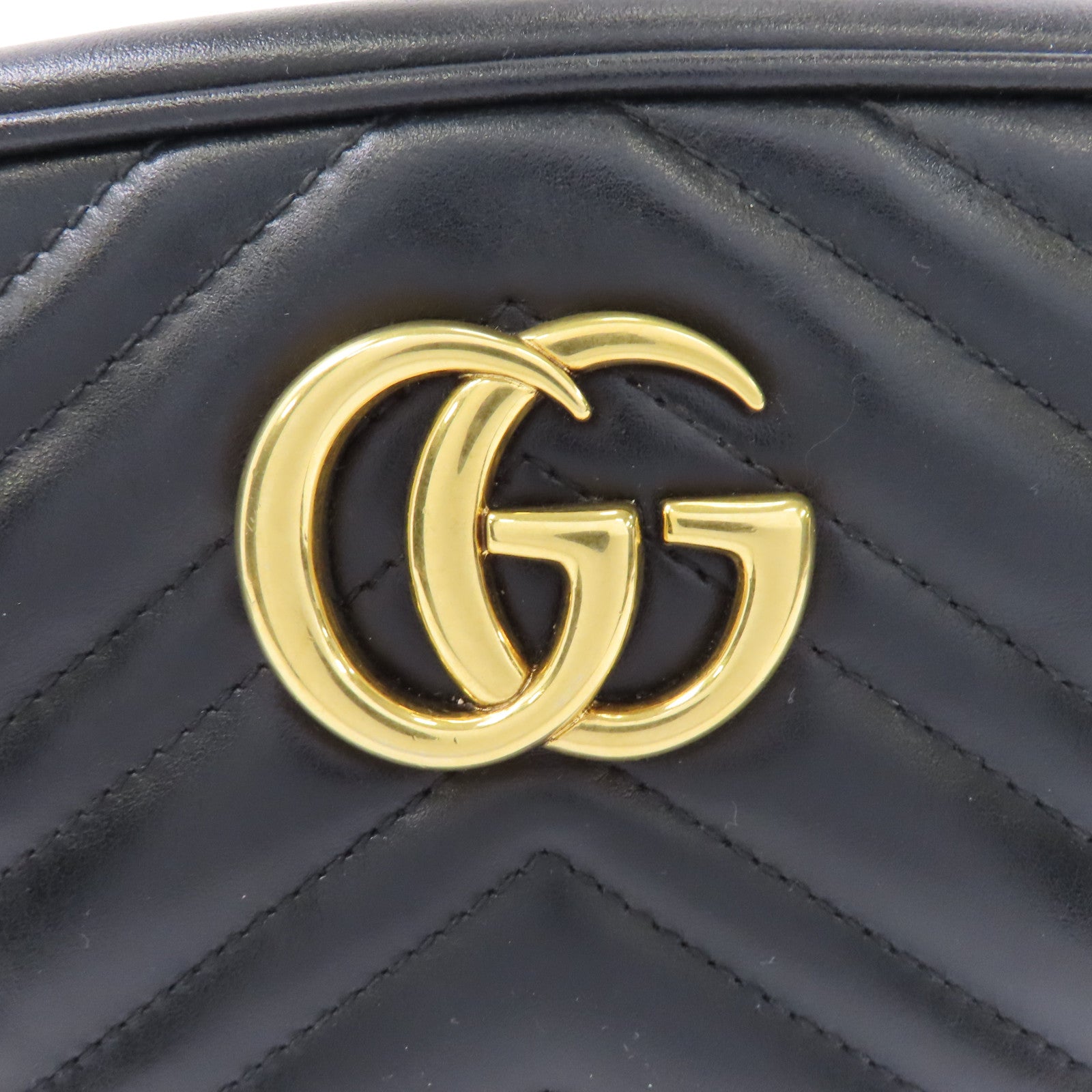 GUCCI 牛皮皮革GG Marmont金扣鏈帶肩背袋黑色