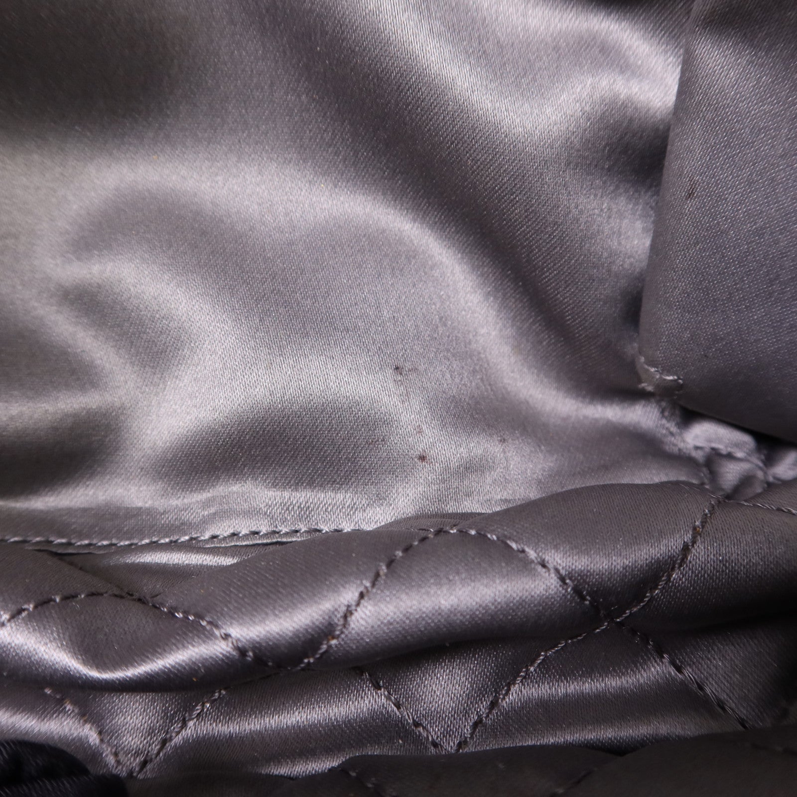 CHANEL 羊皮皮革Chain Shoulder Bag銀扣肩背袋