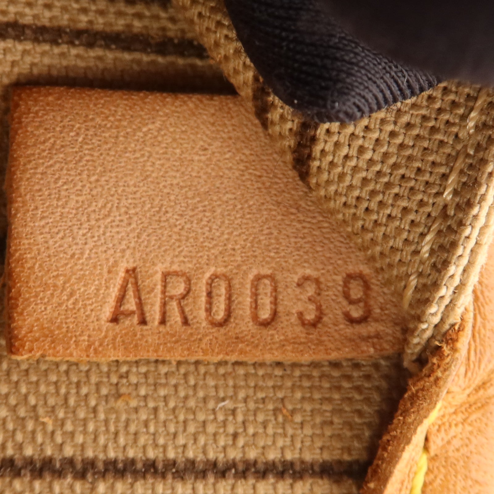 LOUIS VUITTON Monogram Neverfull MM金扣手挽袋