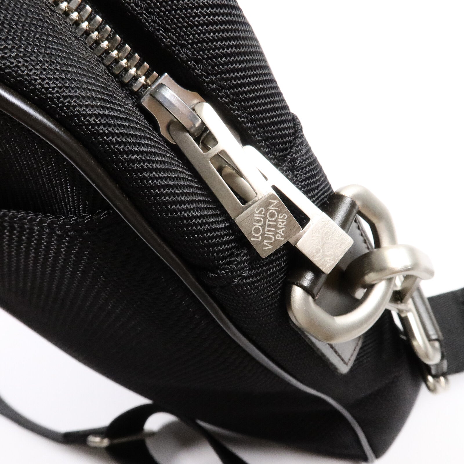 LOUIS VUITTON Damier Geant Associe PM肩背袋