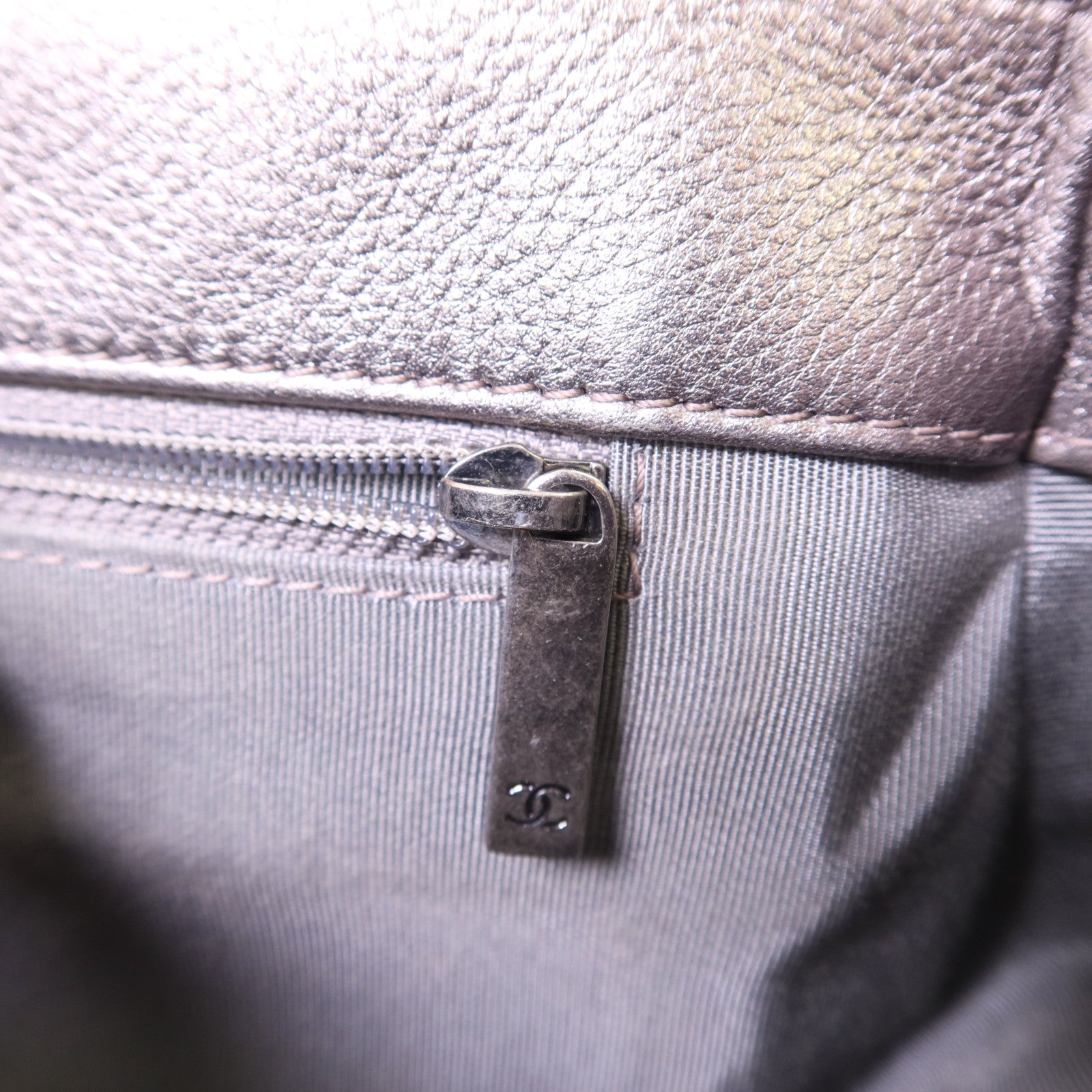 CHANEL 牛皮皮革Chain Shoulder銀扣鏈帶肩背袋