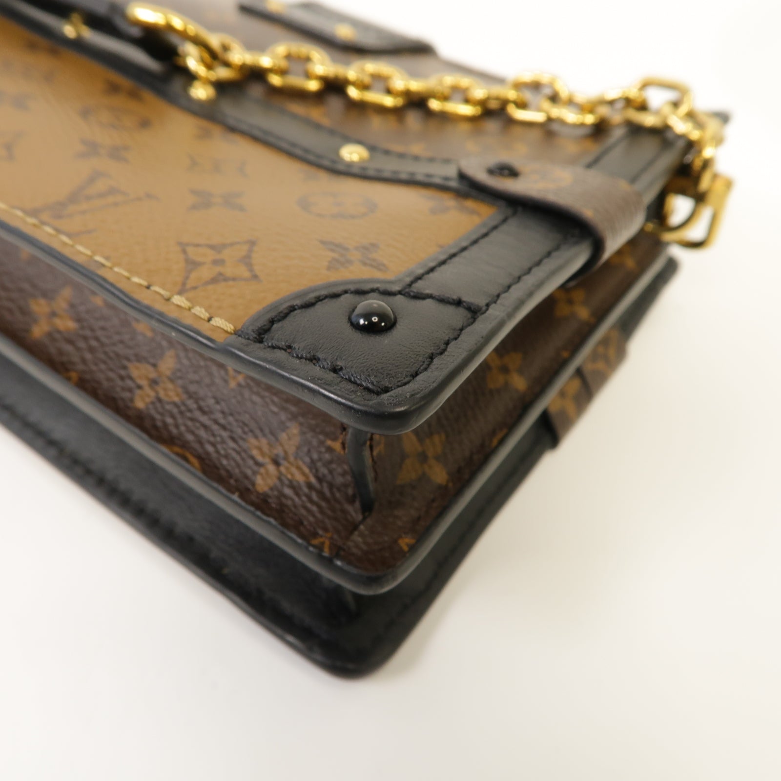 LOUIS VUITTON Monogram Reverse Trunk Clutch金扣肩背袋啡色