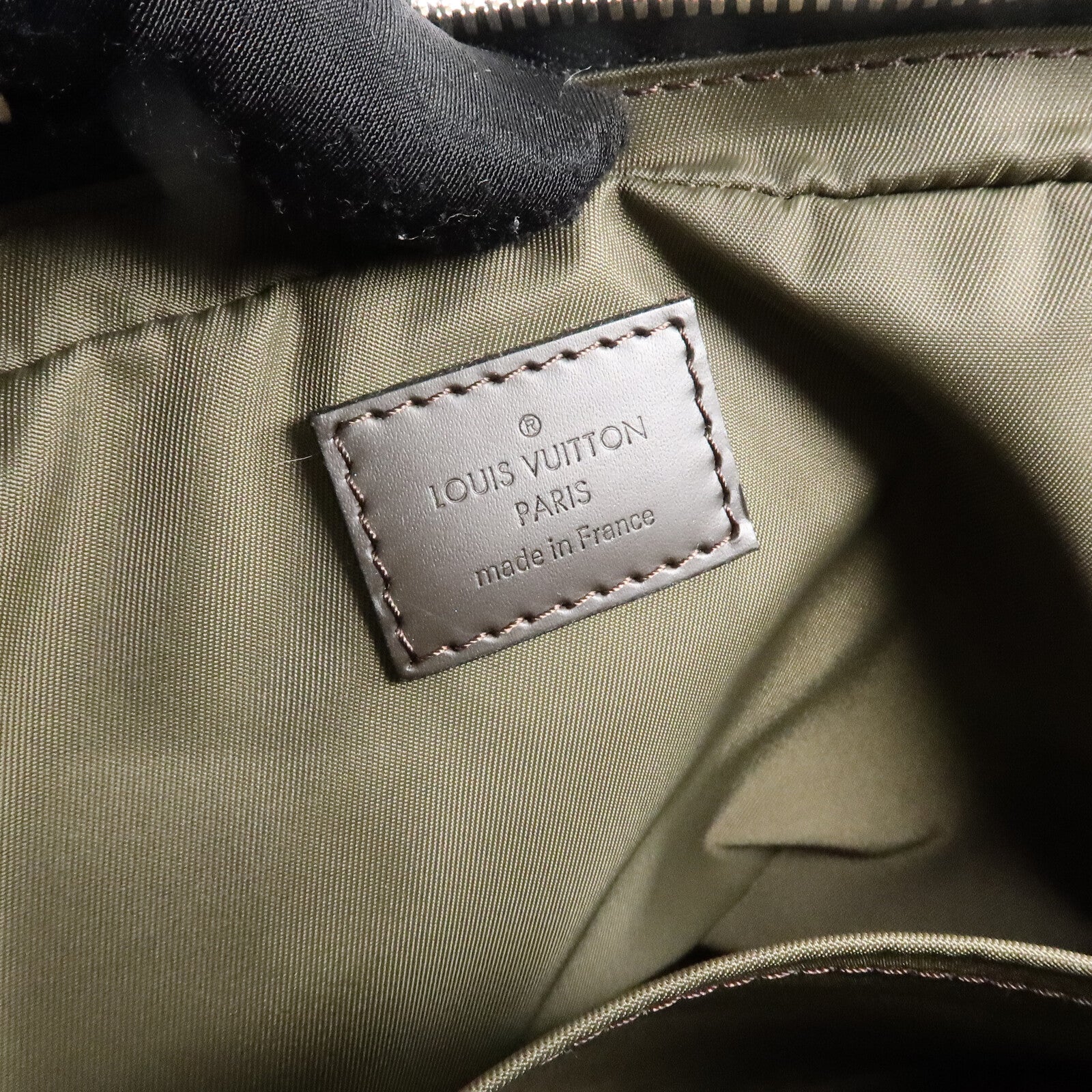 LOUIS VUITTON Damier Geant Associe PM肩背袋