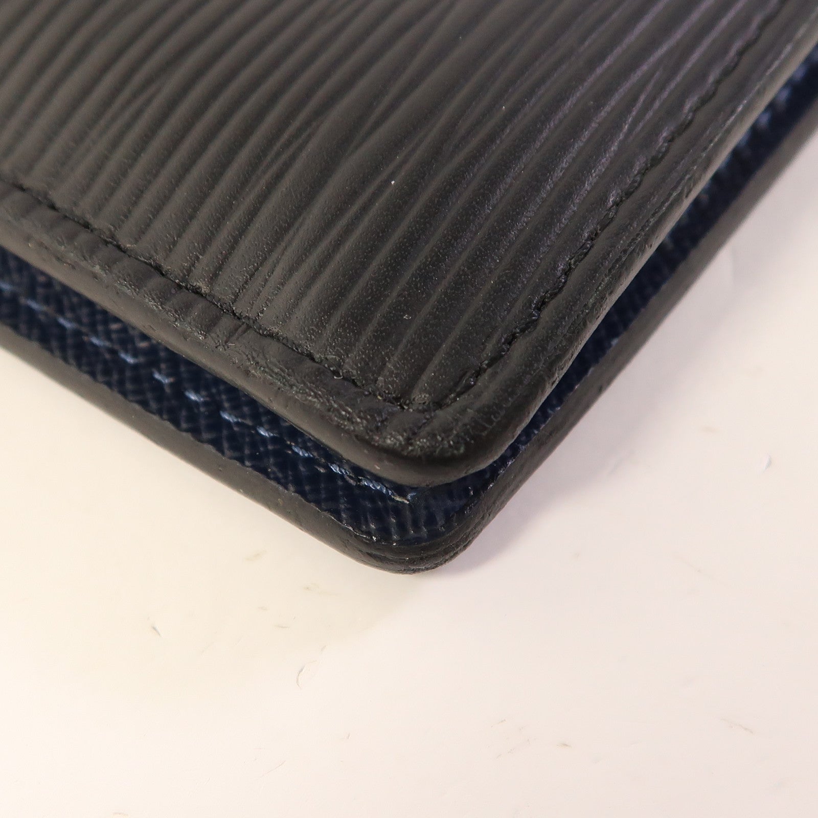 LOUIS VUITTON Epi Portefeuille Brazza銀扣長錢包