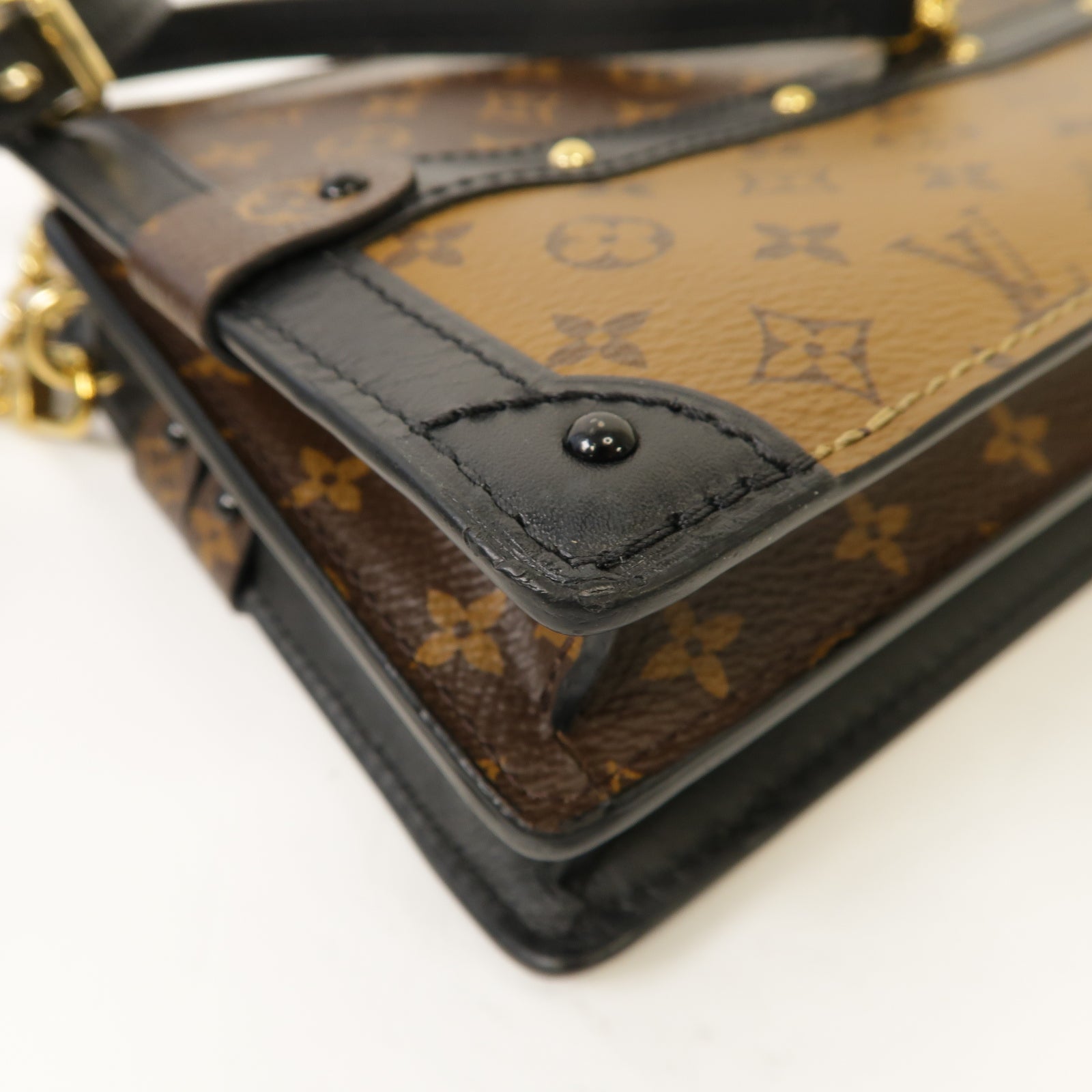 LOUIS VUITTON Monogram Reverse Trunk Clutch金扣肩背袋啡色