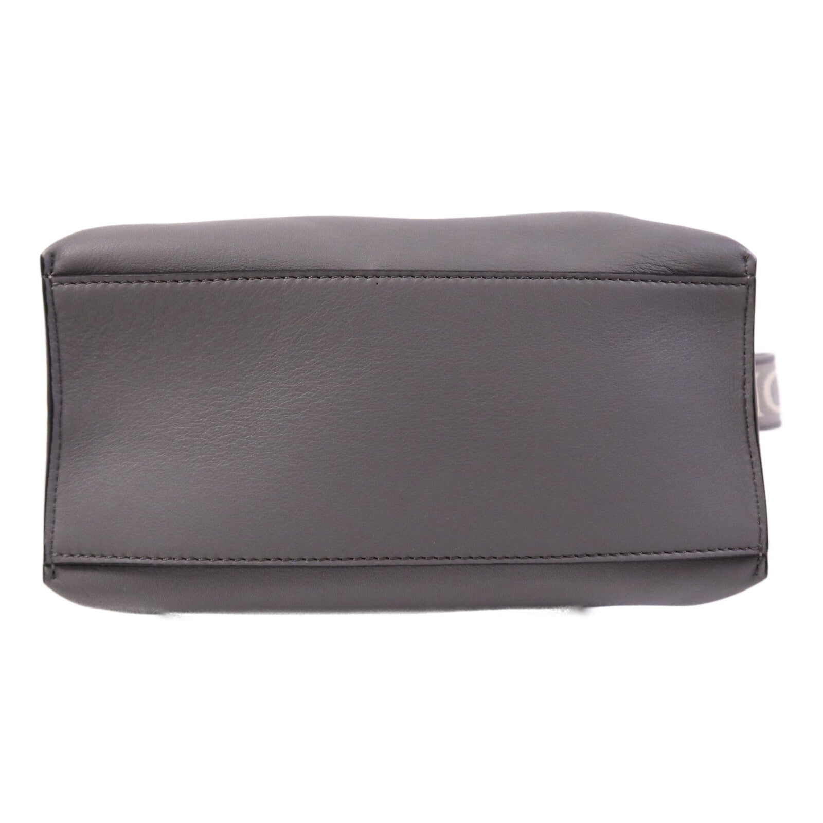 LOEWE 牛皮皮革Cubi Cross Body銀扣肩背袋