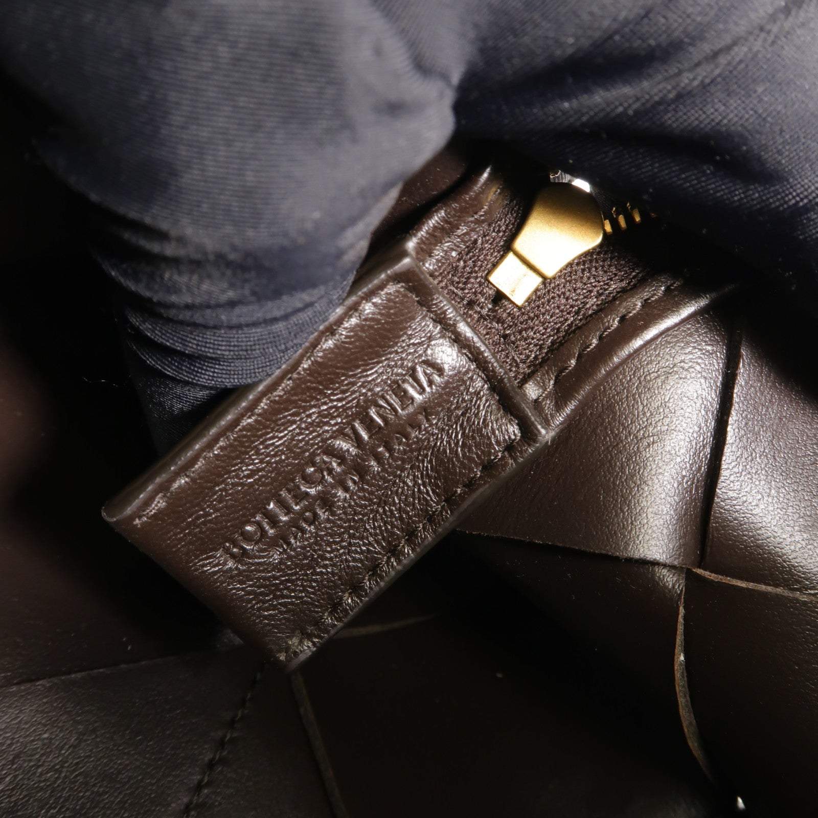 BOTTEGA VENETA 羊皮皮革Cassette Camera Bag肩背袋