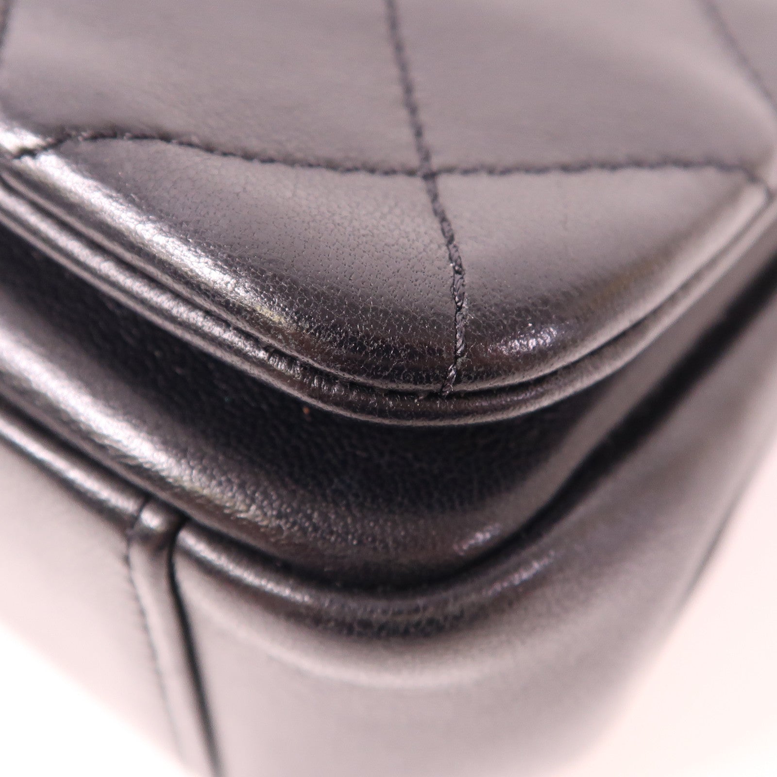 CHANEL 羊皮皮革Chain Shoulder金扣鏈帶肩背袋