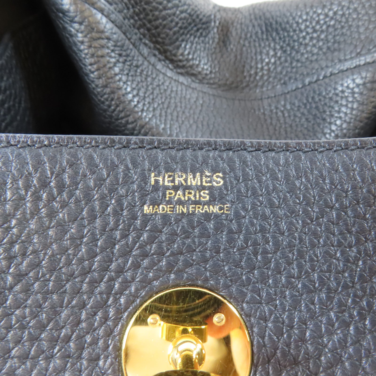 HERMES Clemence皮革Lindy 30金扣肩背袋Noir/黑色