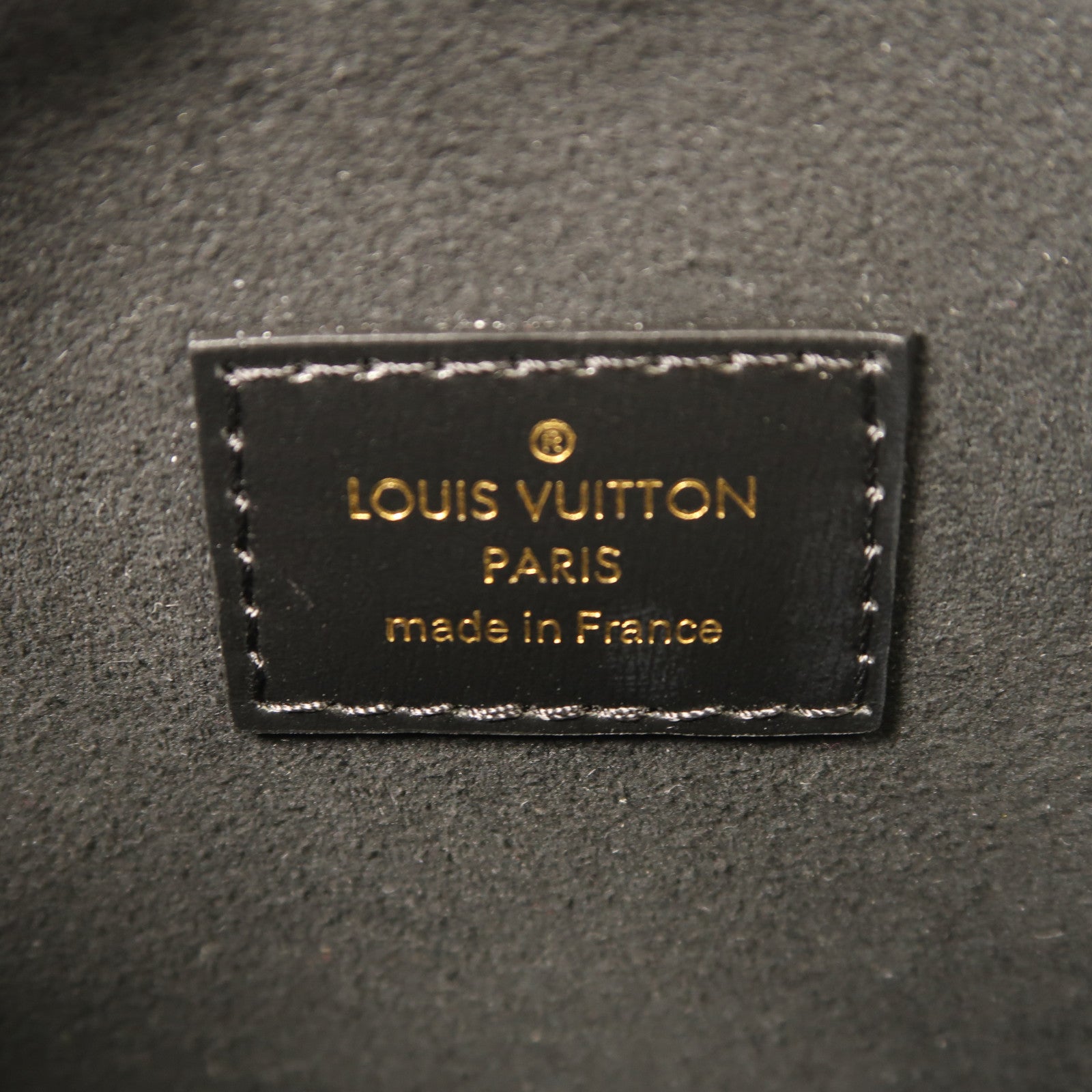 LOUIS VUITTON Monogram Reverse Noe Purse金扣肩背袋
