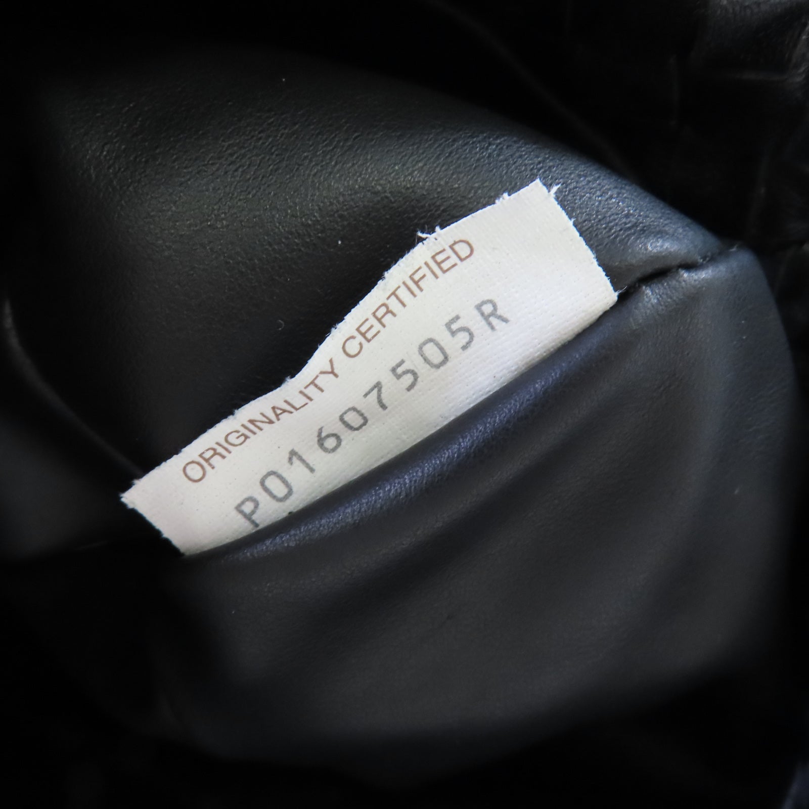 BOTTEGA VENETA 織紋皮革Mini Bulb Shoulder Bag金扣肩背袋黑色