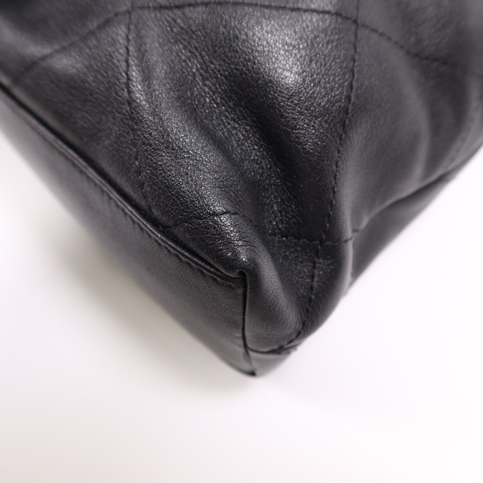 CHANEL 牛皮皮革Tote Bag金扣鏈帶手挽袋