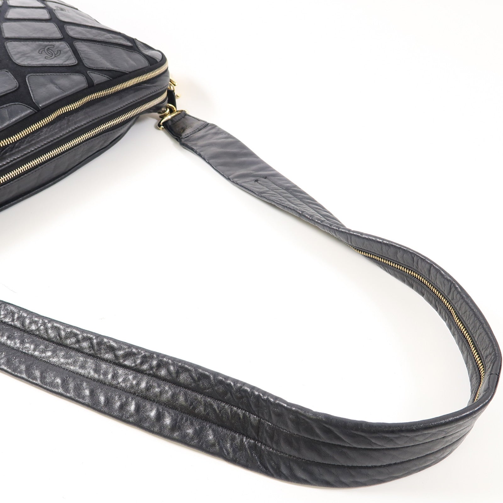 CHANEL 羊皮皮革Camera Bag金扣肩背袋黑色