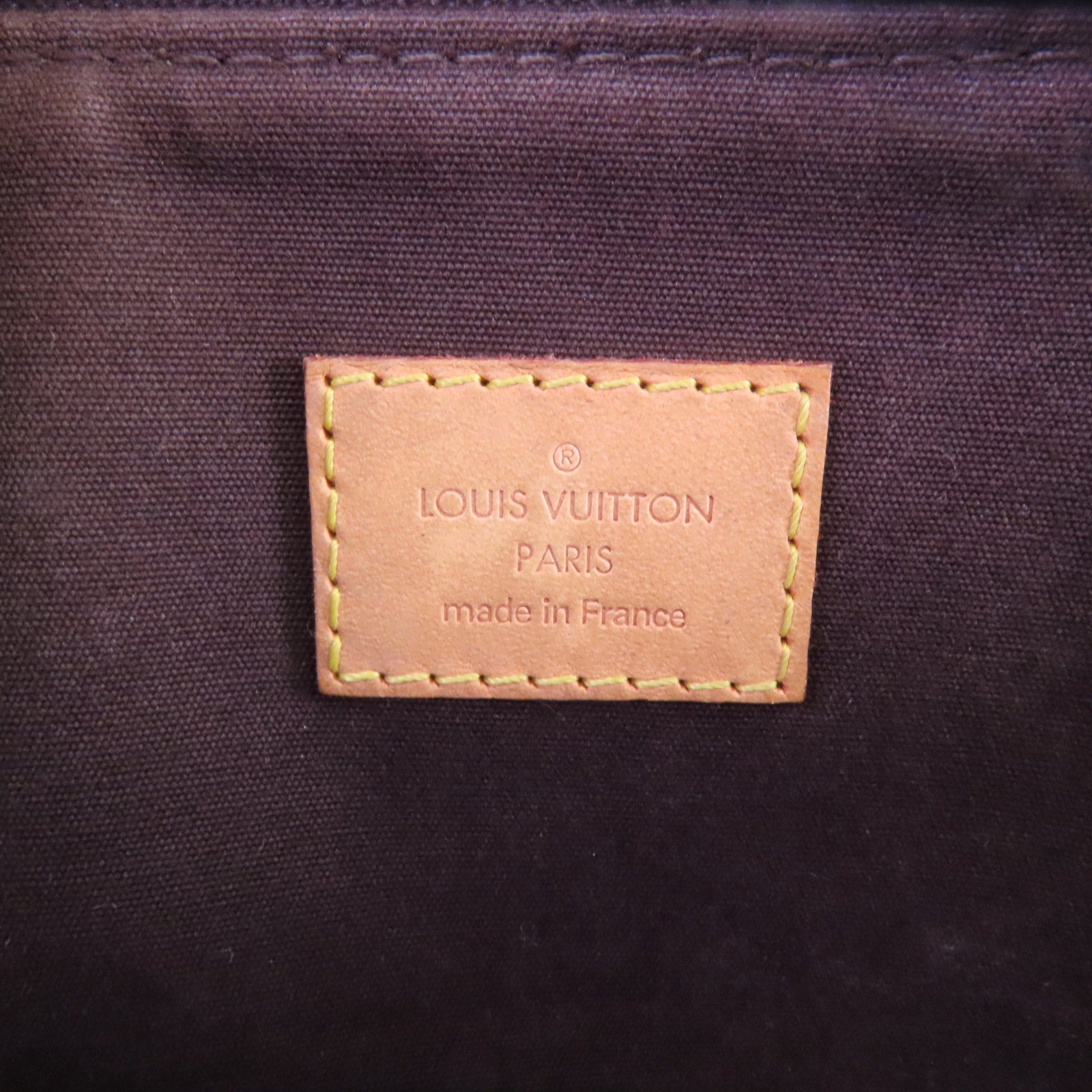 LOUIS VUITTON Vernis Bellevue GM金扣肩背袋