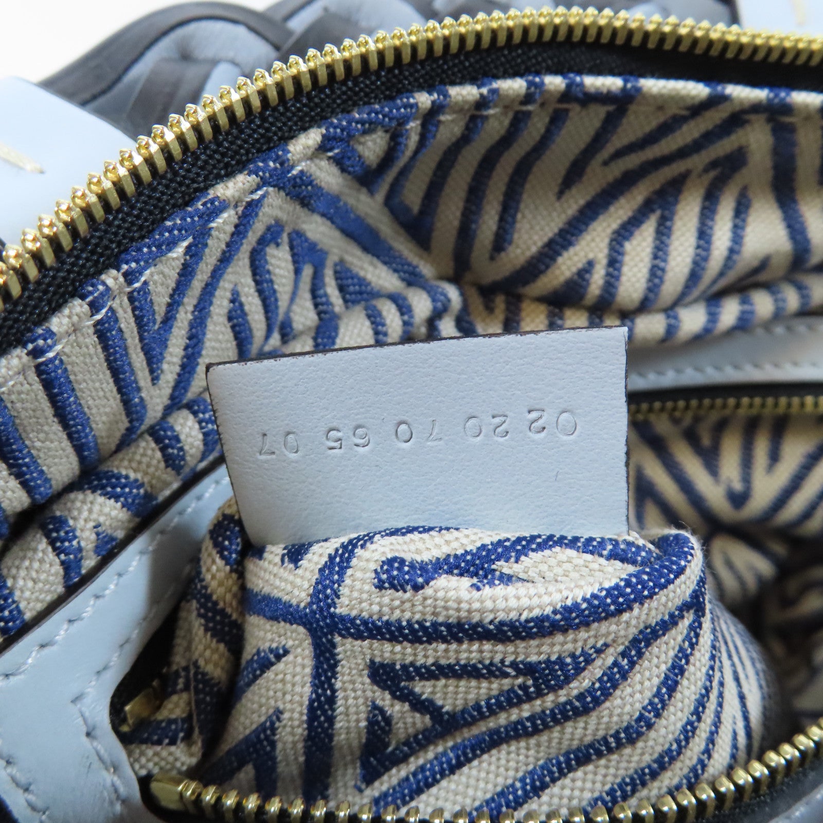 Chloe **【激減優惠】牛皮皮革2 Way Shoulder Bag金扣手挽肩背兩用袋淺藍色