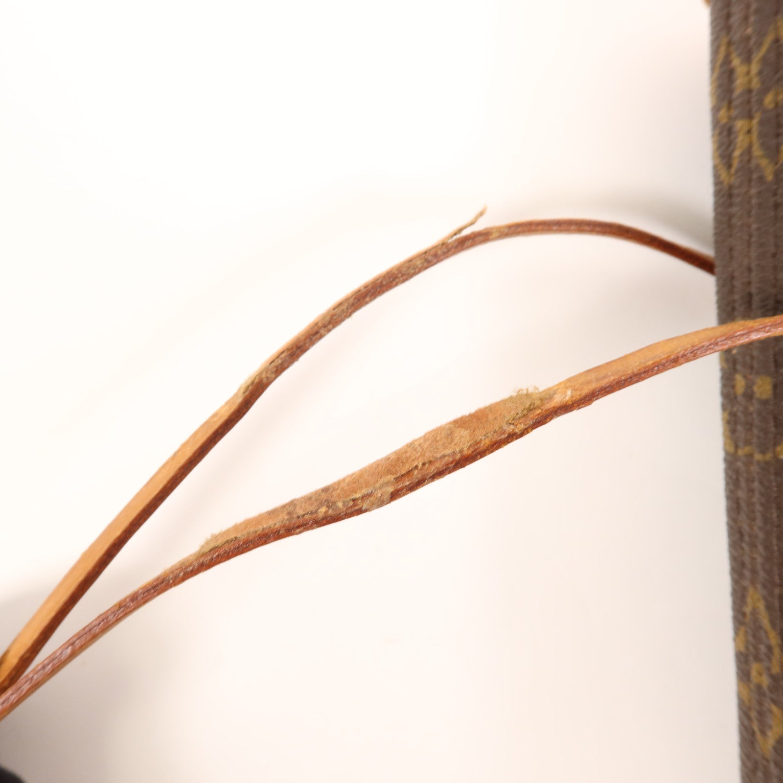 LOUIS VUITTON Monogram Neverfull MM金扣手挽袋