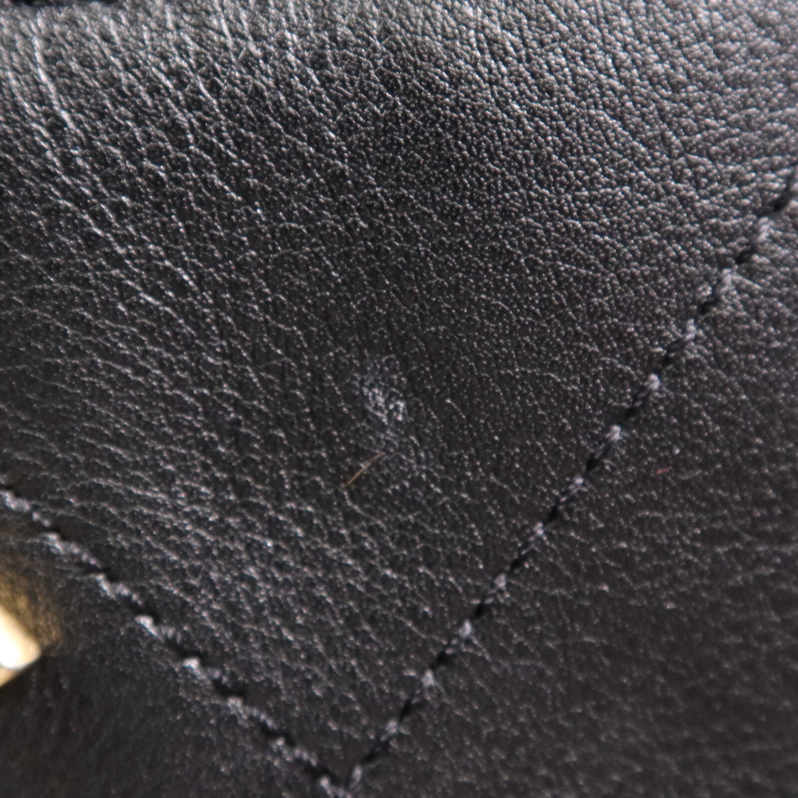 CHANEL 牛皮皮革Tote Bag金扣鏈帶手挽袋