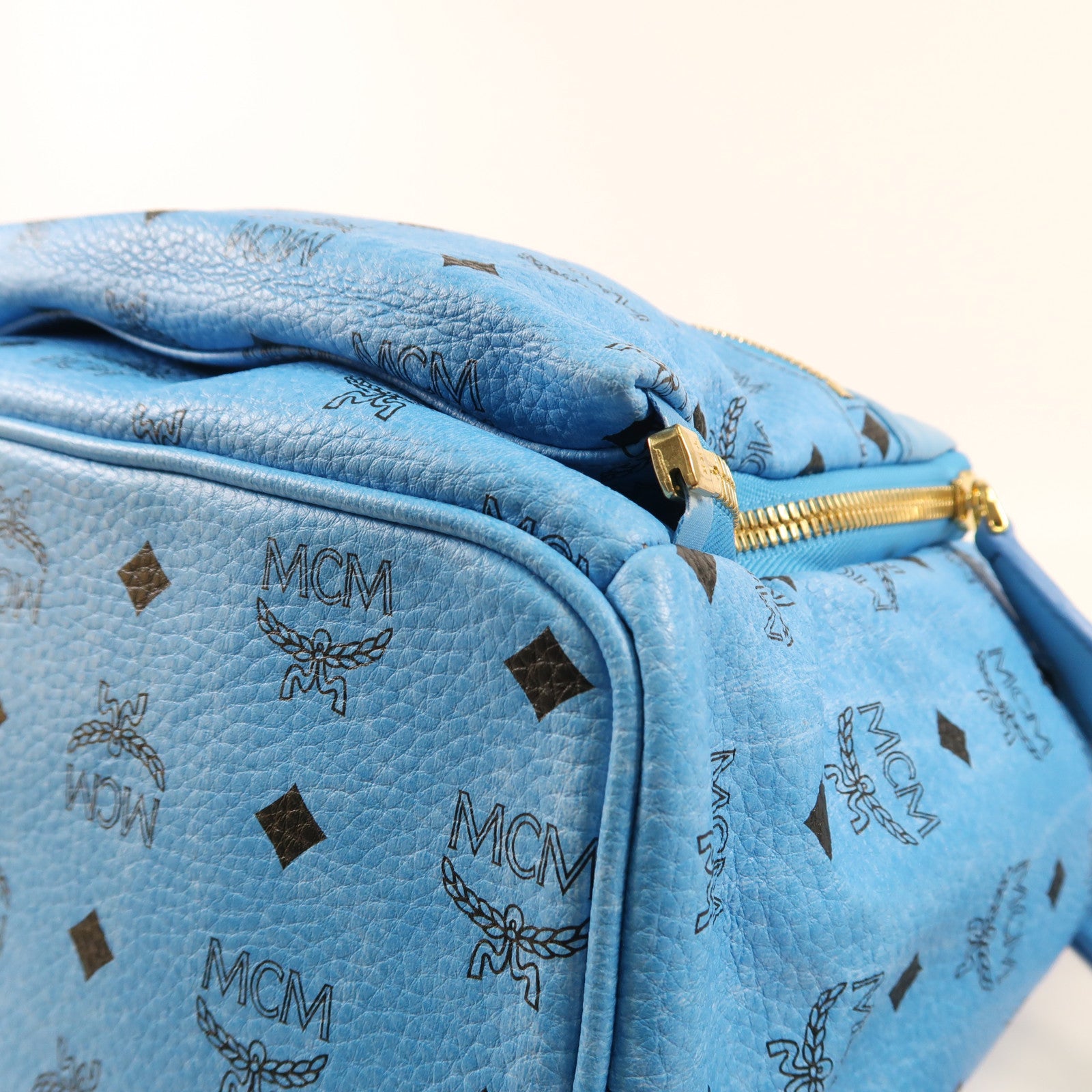 MCM 塗層帆布Backpack金扣背包