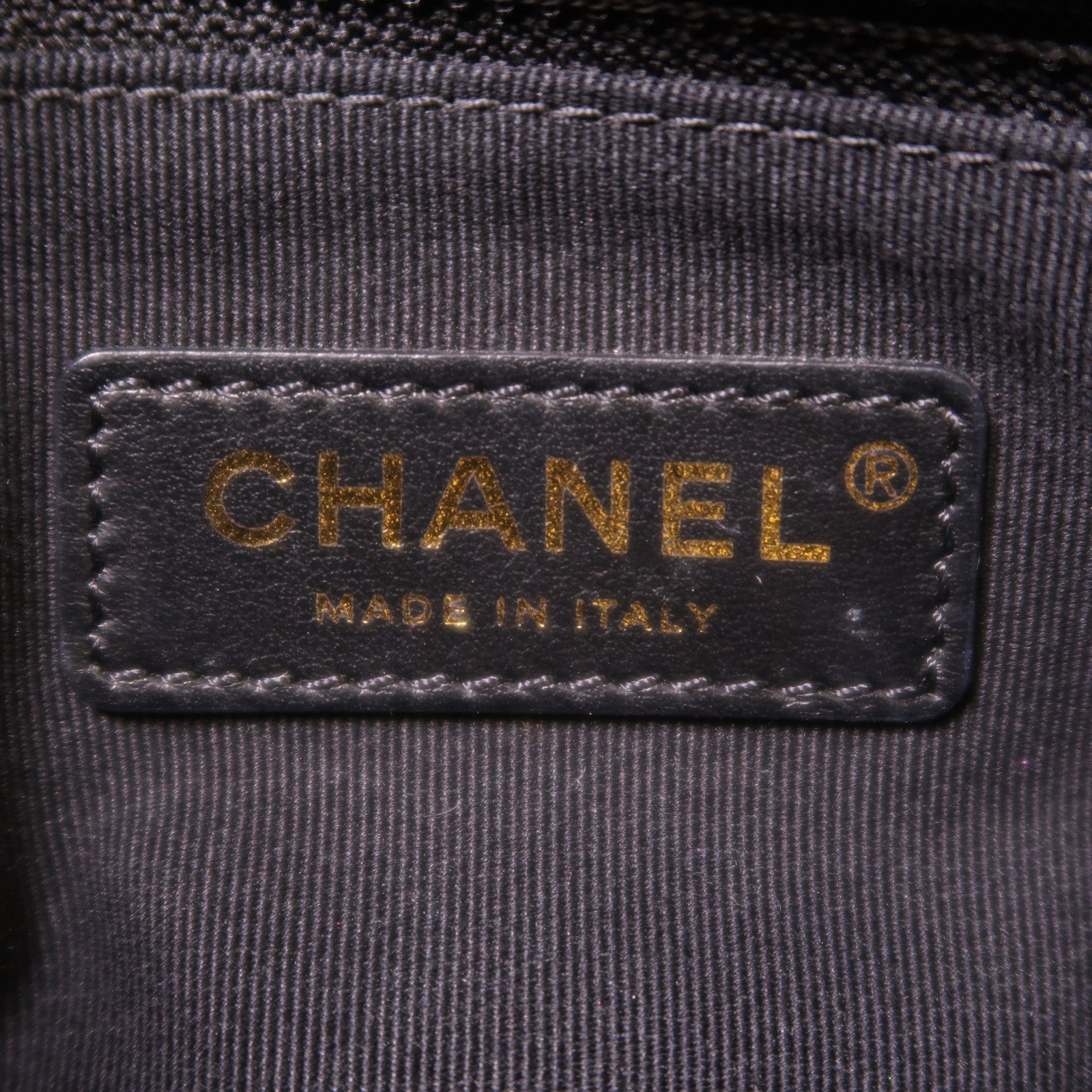 CHANEL 羊皮皮革Chain Shoulder金扣鏈帶肩背袋