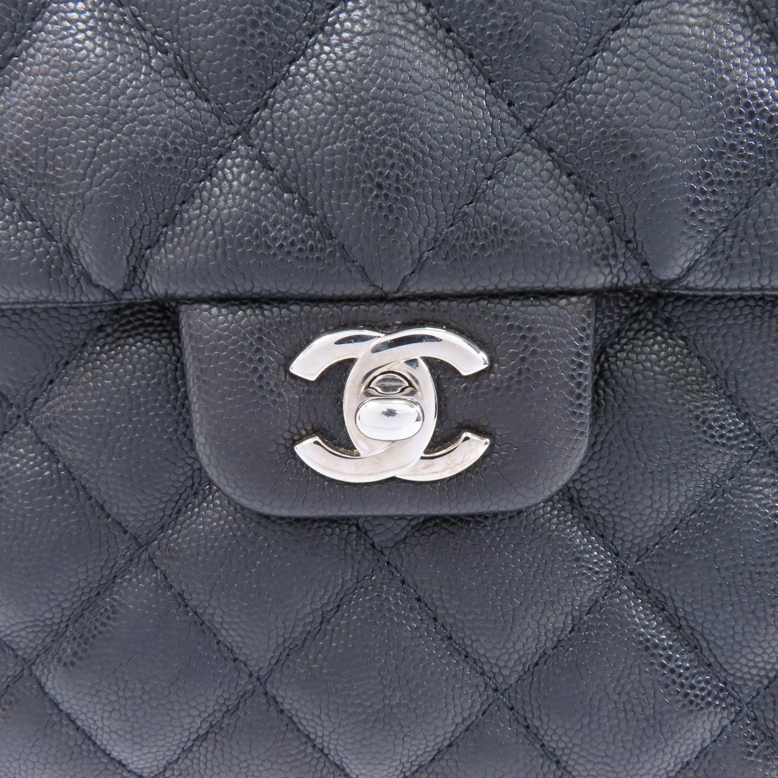 CHANEL 菱格Caviar皮革Chain Shoulder Bag銀扣鏈帶肩背袋黑色