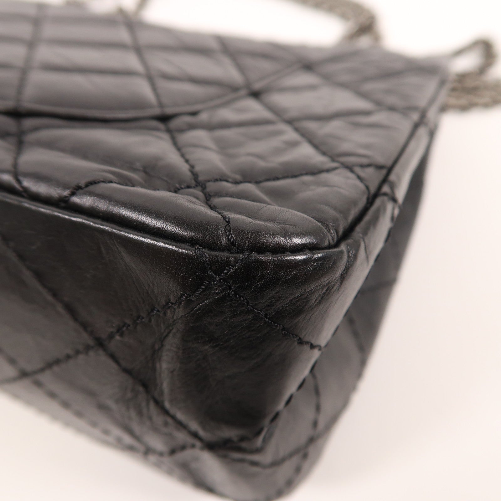 CHANEL 牛皮皮革2.55銀扣鏈帶肩背袋