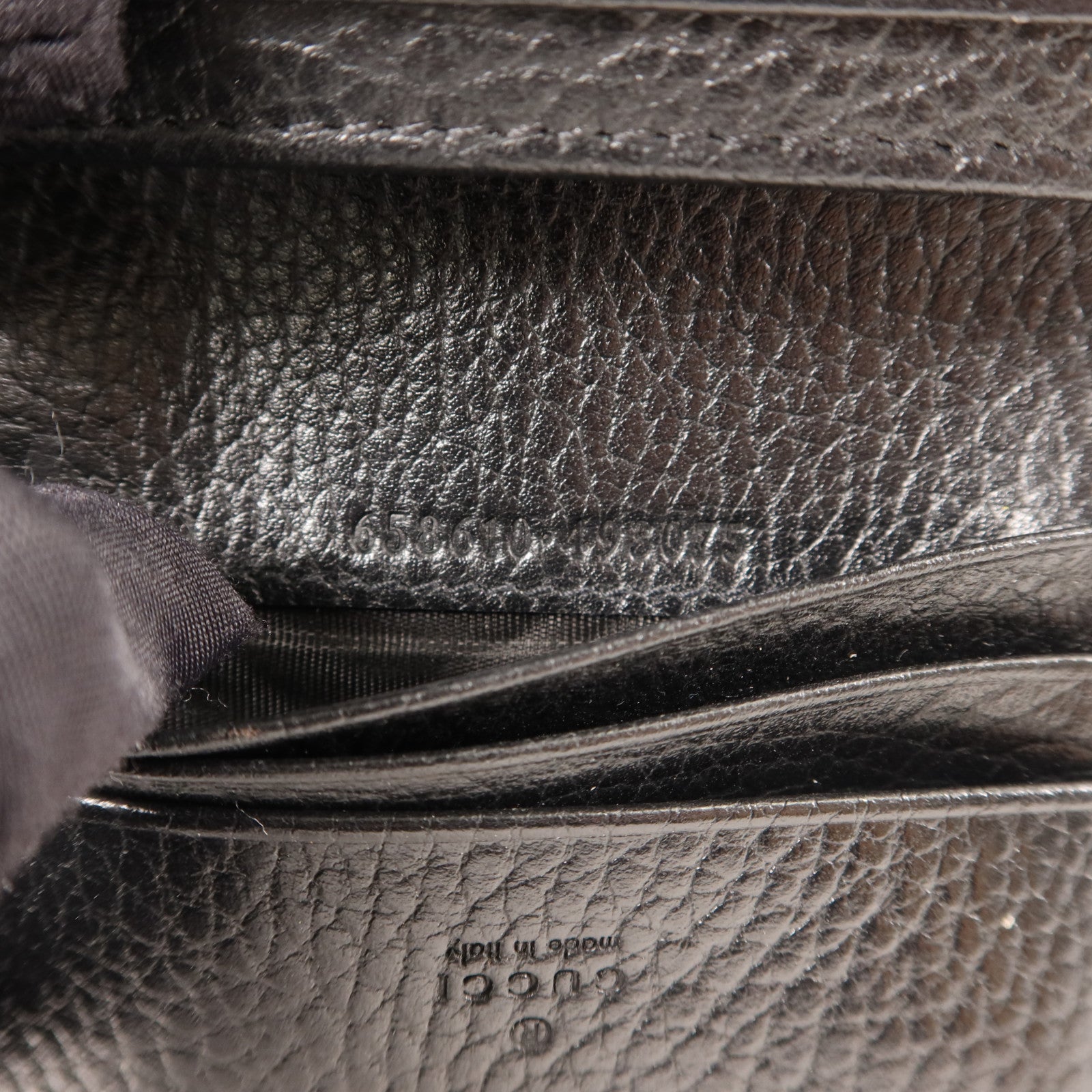 GUCCI 塗層帆布/牛皮皮革GG Marmont Bifold Wallet金扣錢包