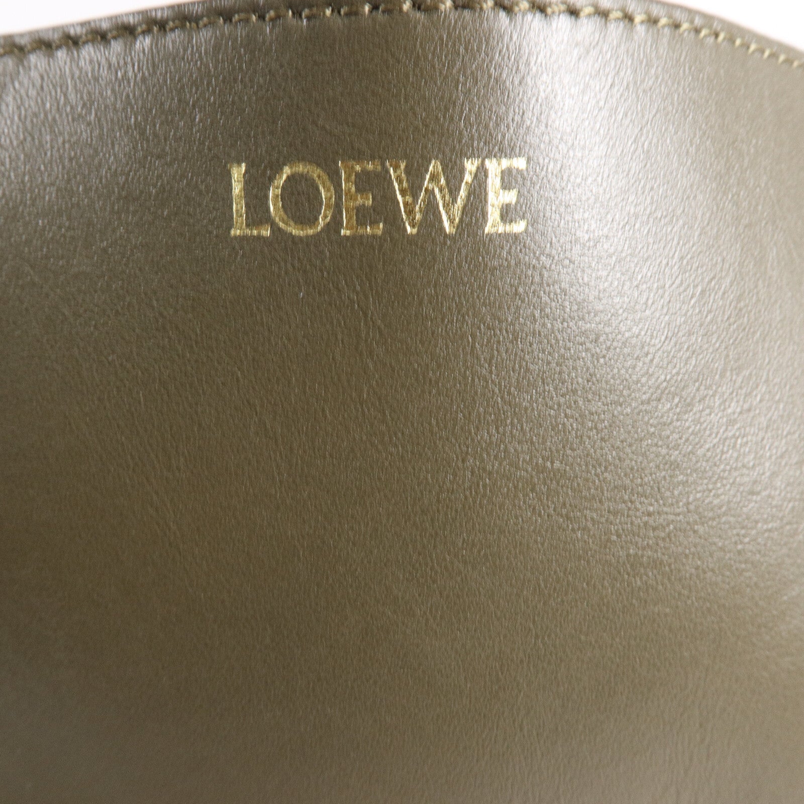 LOEWE 牛皮皮革Medium Puzzle Fold手挽袋
