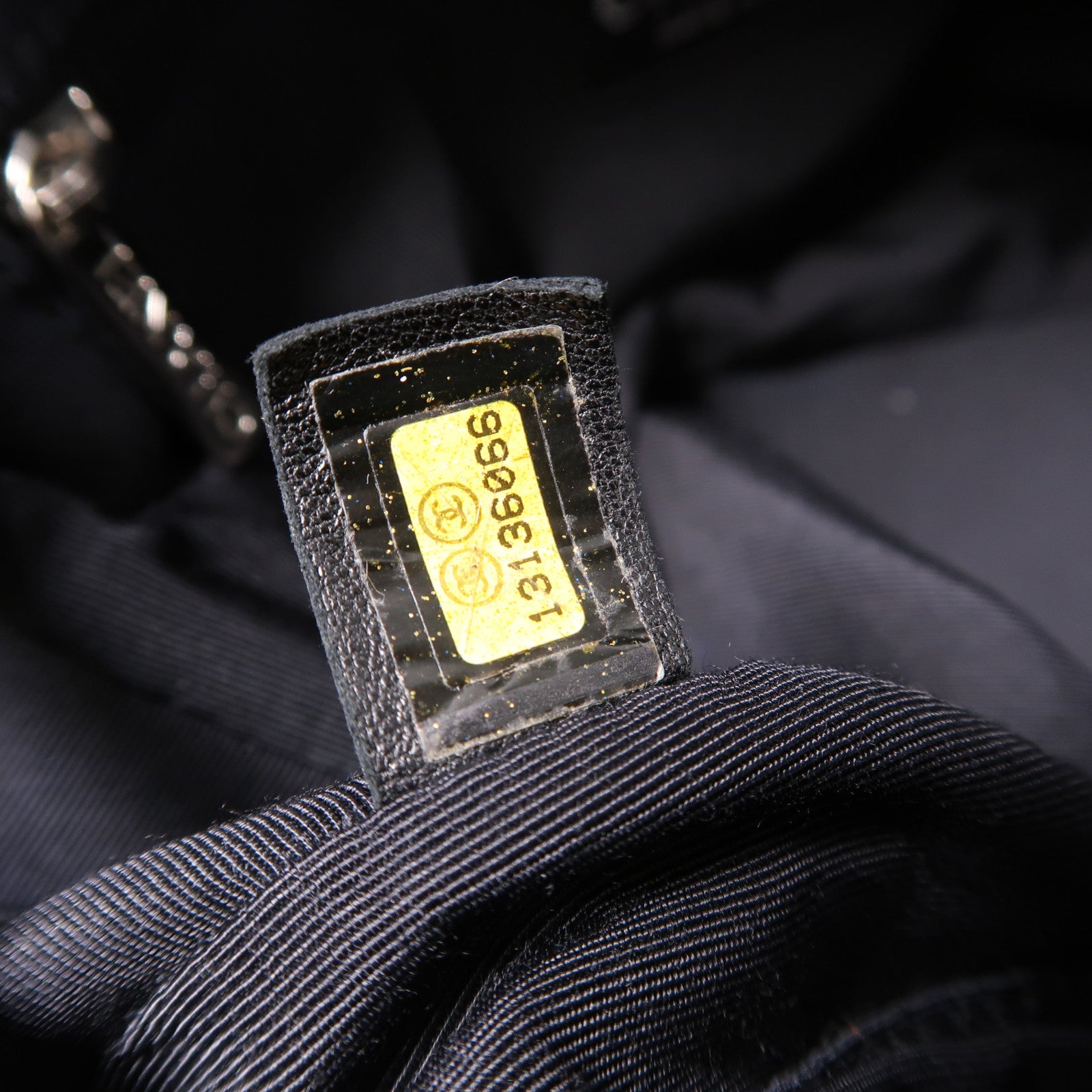 CHANEL 菱格羊皮皮革Chain Shoulder銀扣鏈帶肩背袋黑色