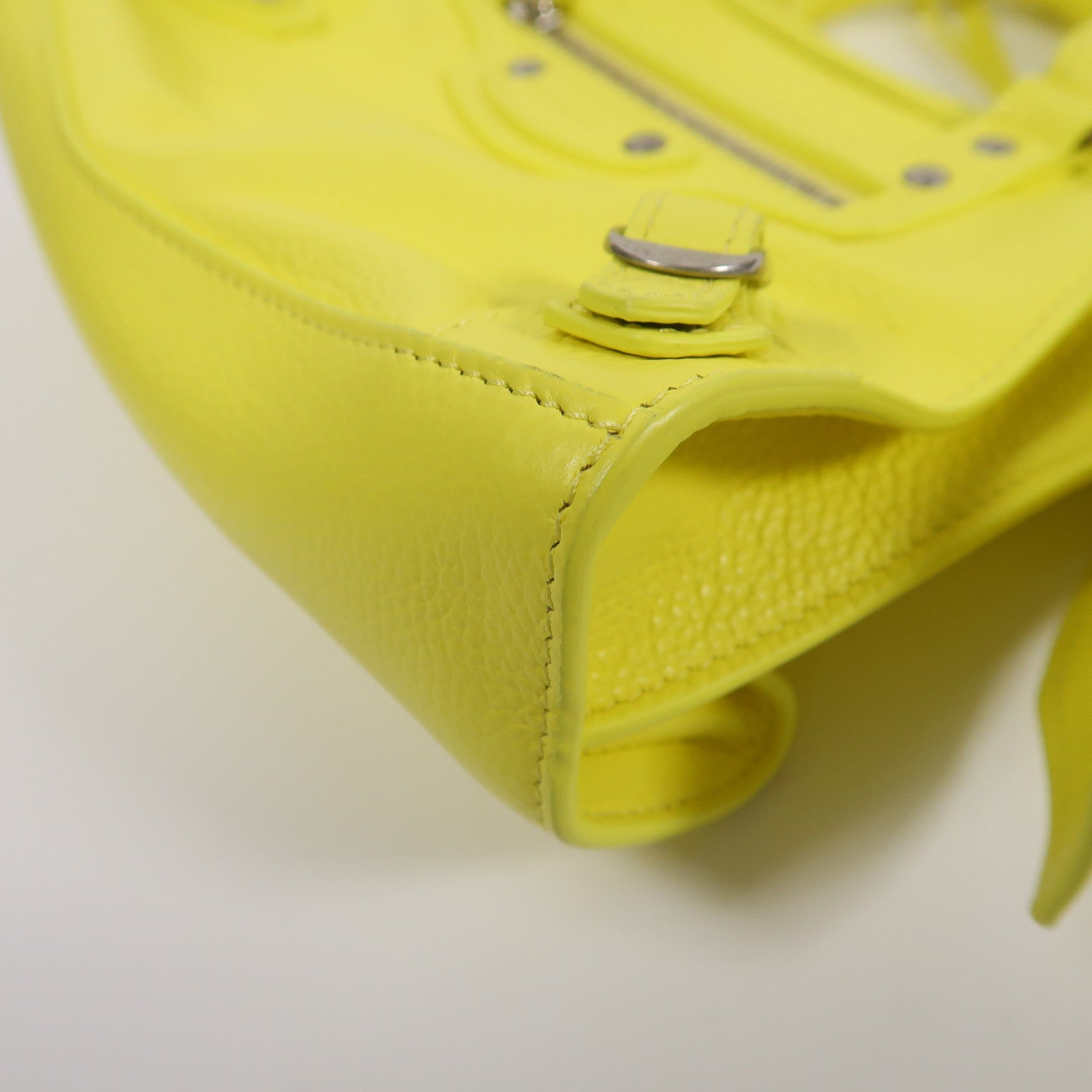 BALENCIAGA 牛皮皮革Neo Claassic Mini銀扣肩背袋黃色