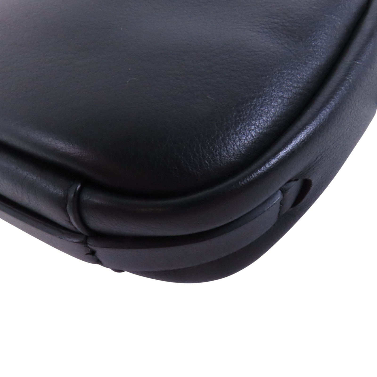 BALENCIAGA 牛皮皮革Everyday Camera Bag銀扣肩背袋
