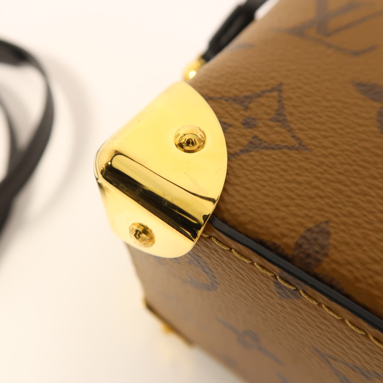 LOUIS VUITTON Monogram Reverse Noe Purse金扣肩背袋
