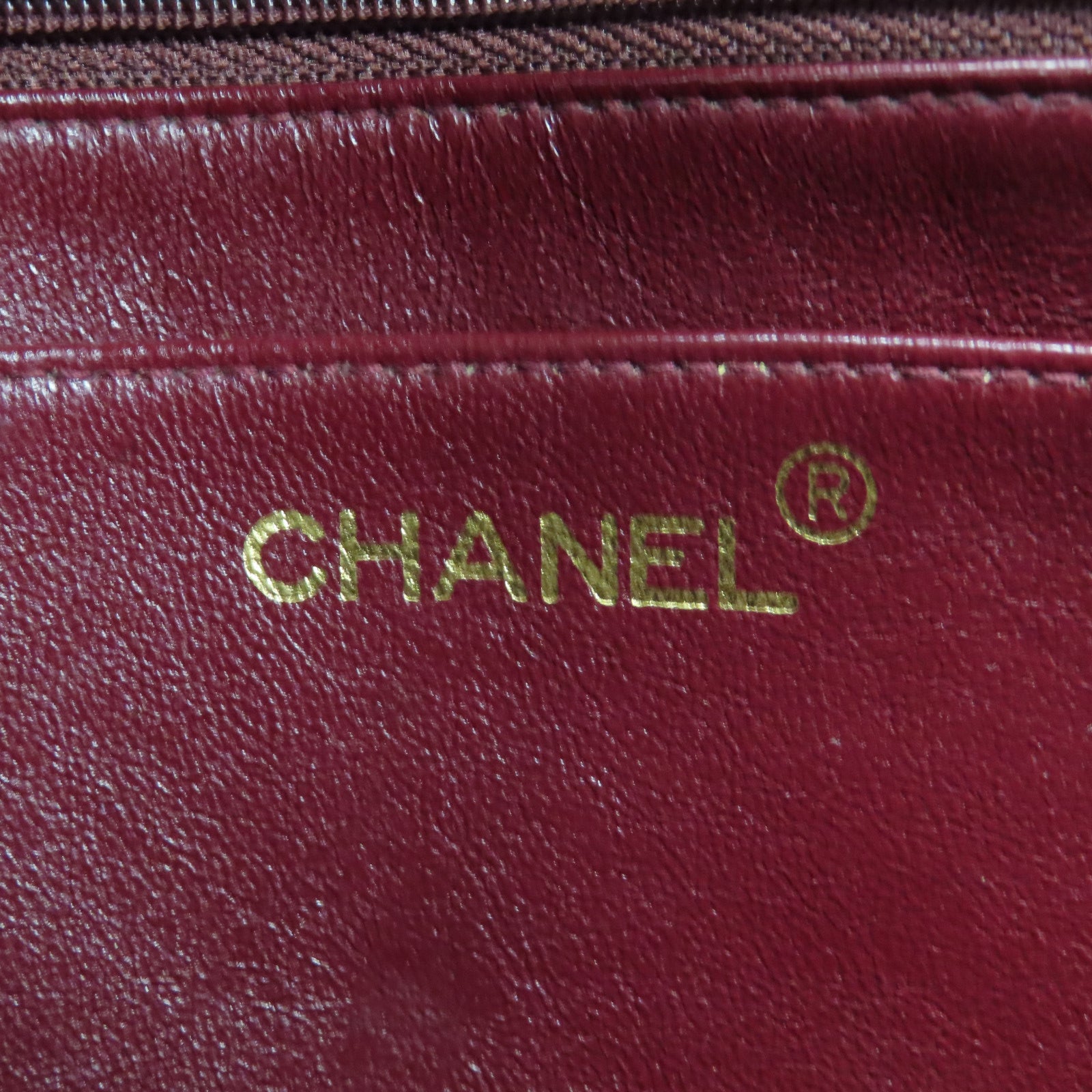 CHANEL 菱格羊皮皮革Matelasse Diana Flap Chain Shoulder金扣鏈帶肩背袋黑色