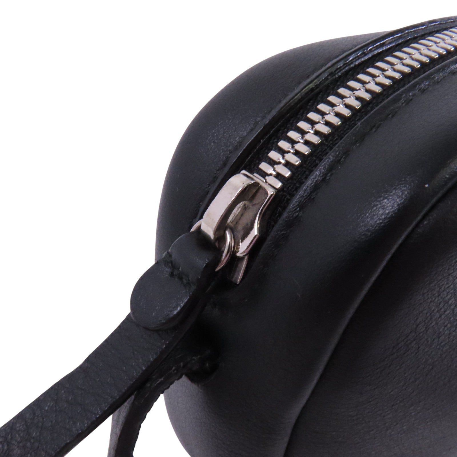 BALENCIAGA 牛皮皮革Everyday Camera Bag銀扣肩背袋