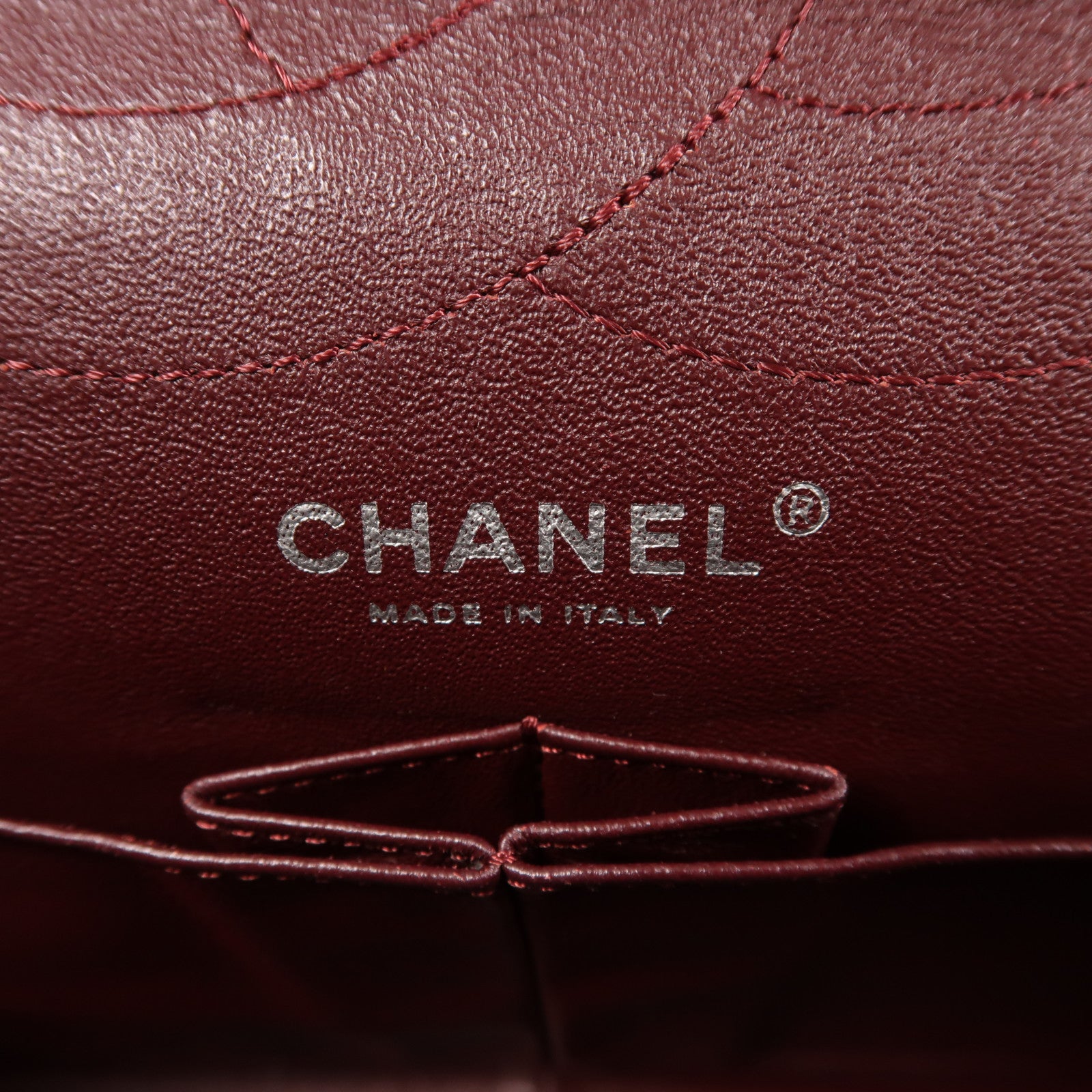 CHANEL 牛皮皮革2.55銀扣鏈帶肩背袋