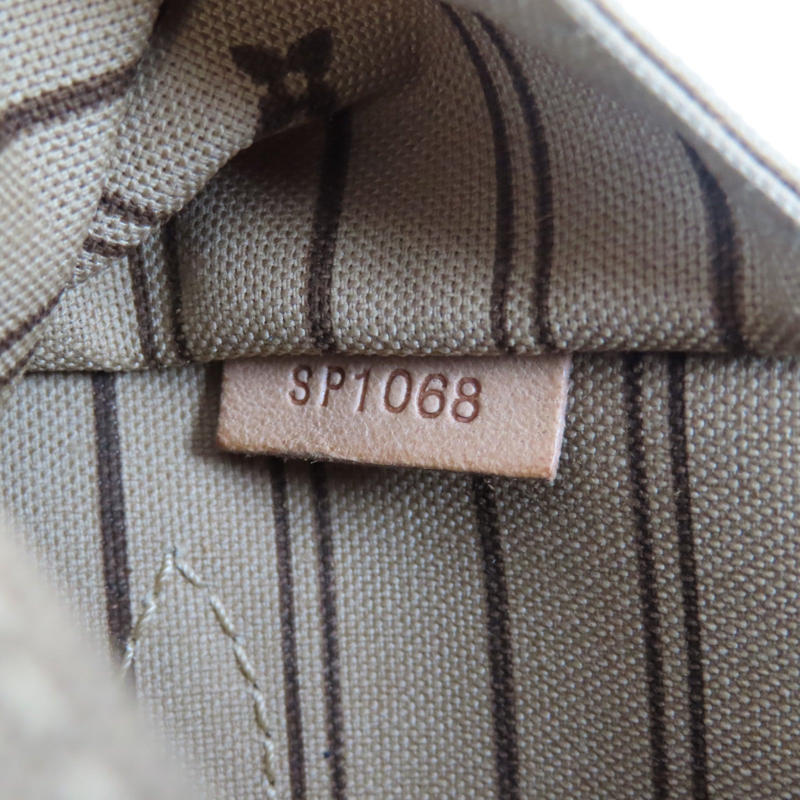 LOUIS VUITTON Monogram Neverfull GM金扣手挽袋棕色