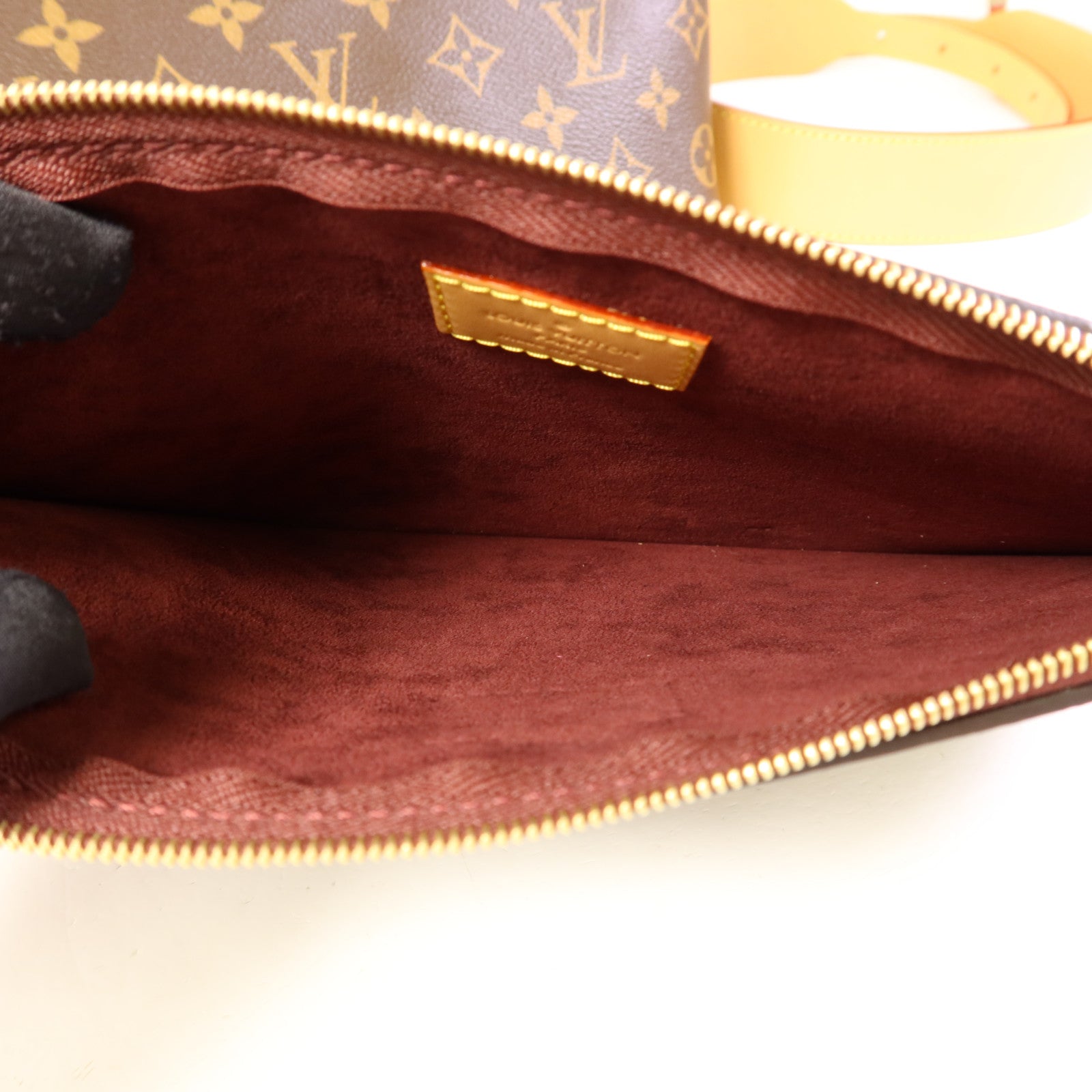 LOUIS VUITTON Monogram Carry All MM金扣肩背袋