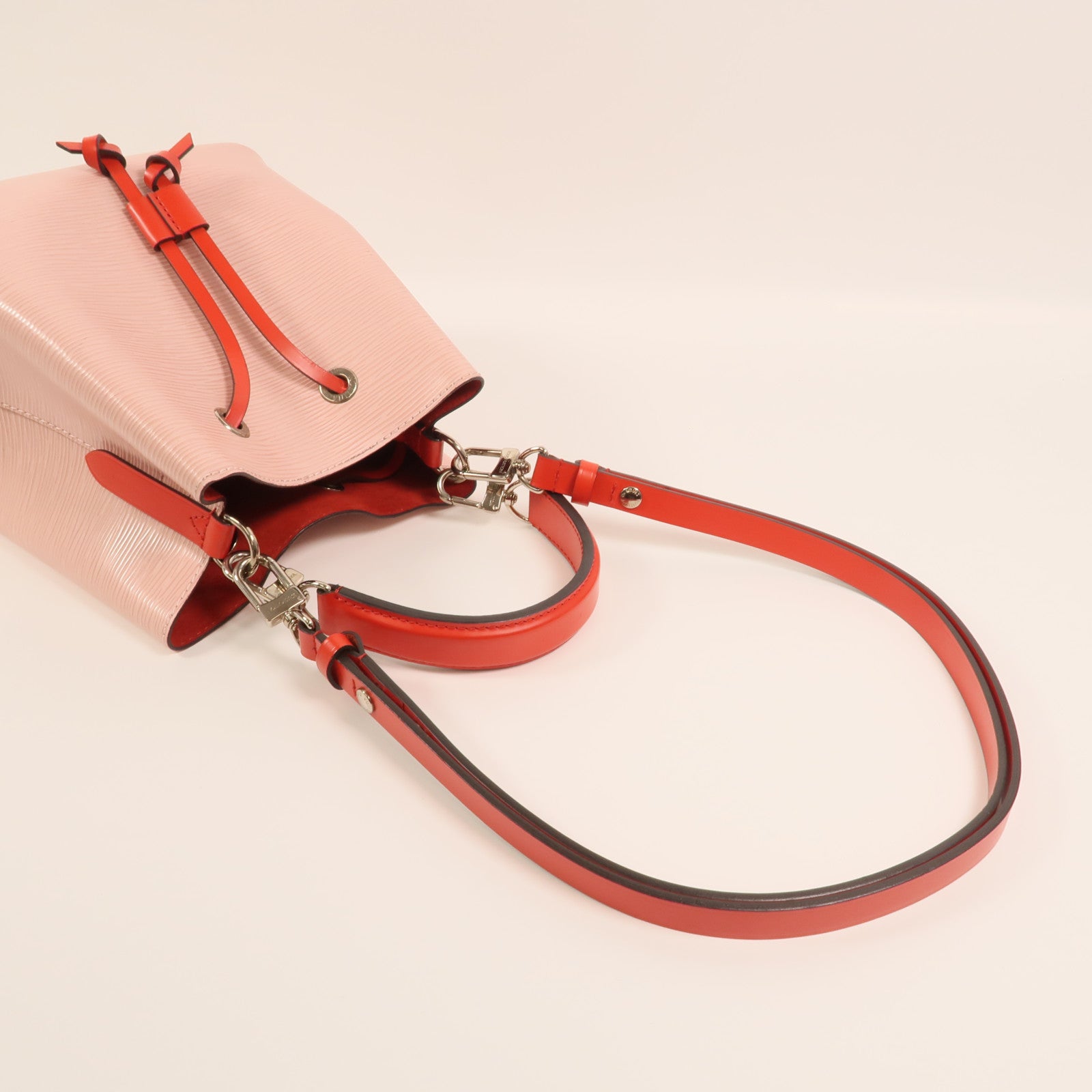 LOUIS VUITTON Epi Neo Noe BB銀扣手挽肩背兩用袋