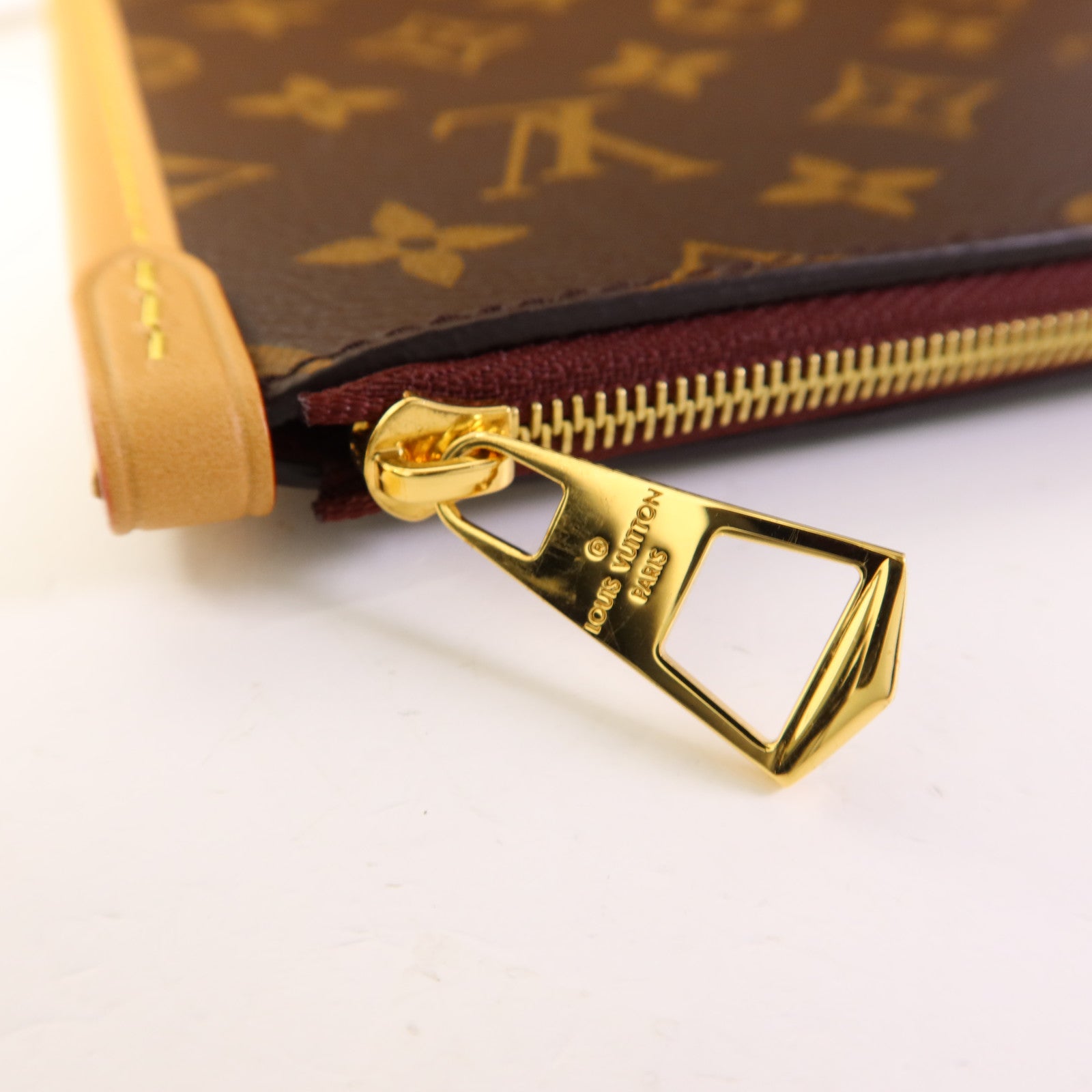 LOUIS VUITTON Monogram Carry All MM金扣肩背袋