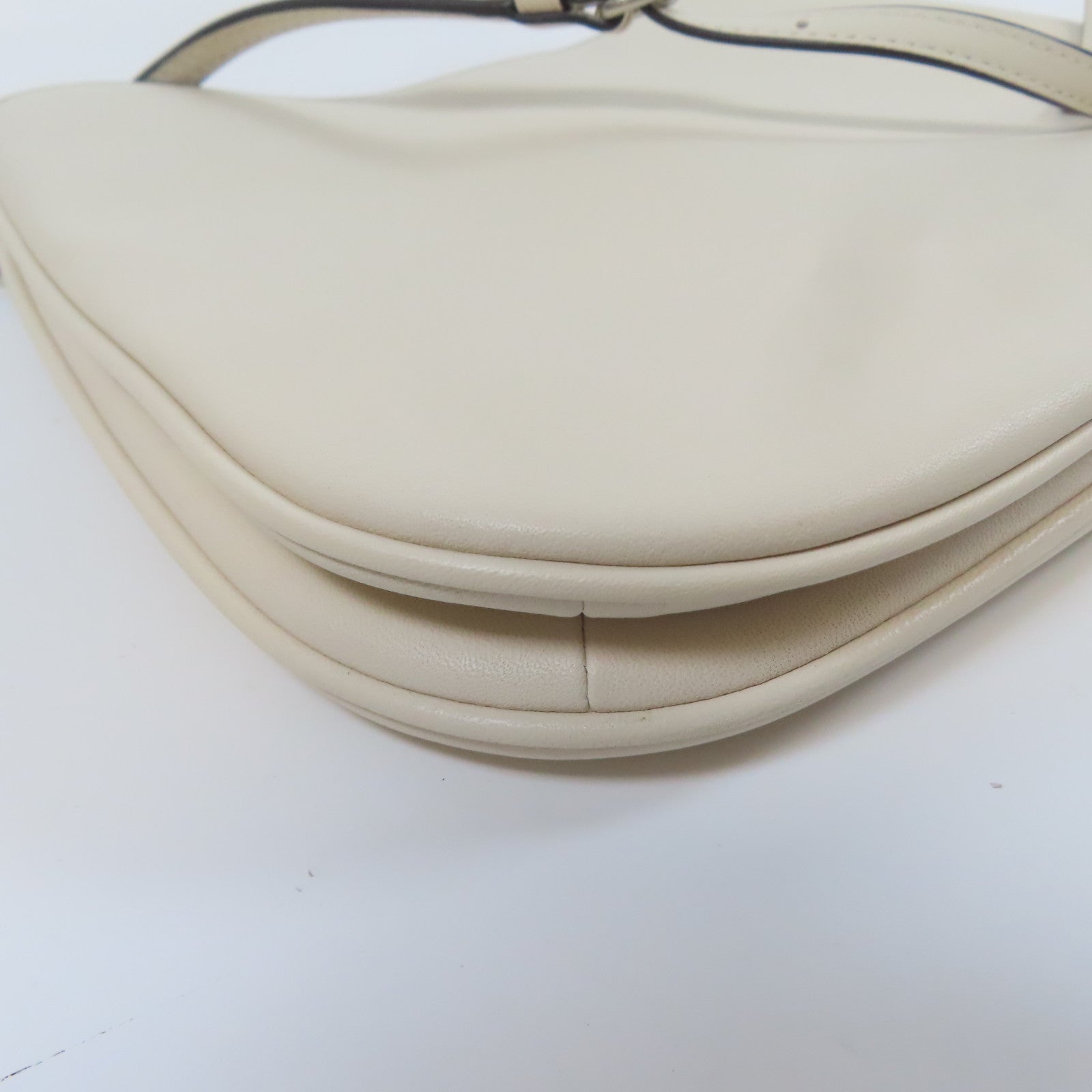 COACH 【激減優惠】牛皮皮革Hand Bag銀扣手挽袋白色