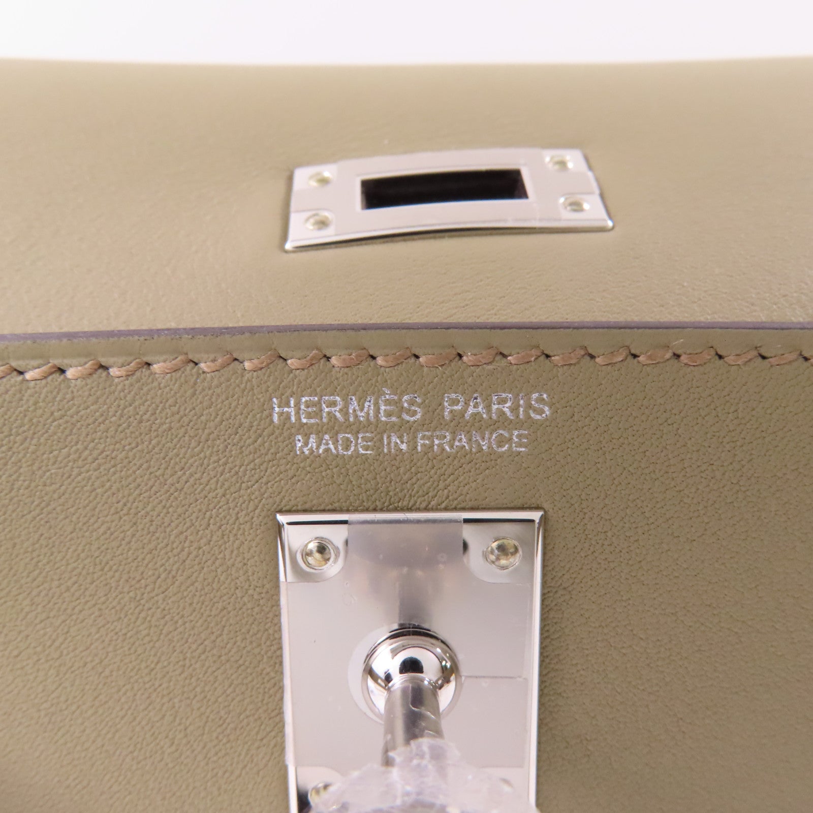 HERMES Swift皮革Kelly Jump銀扣背包Beige Marfa